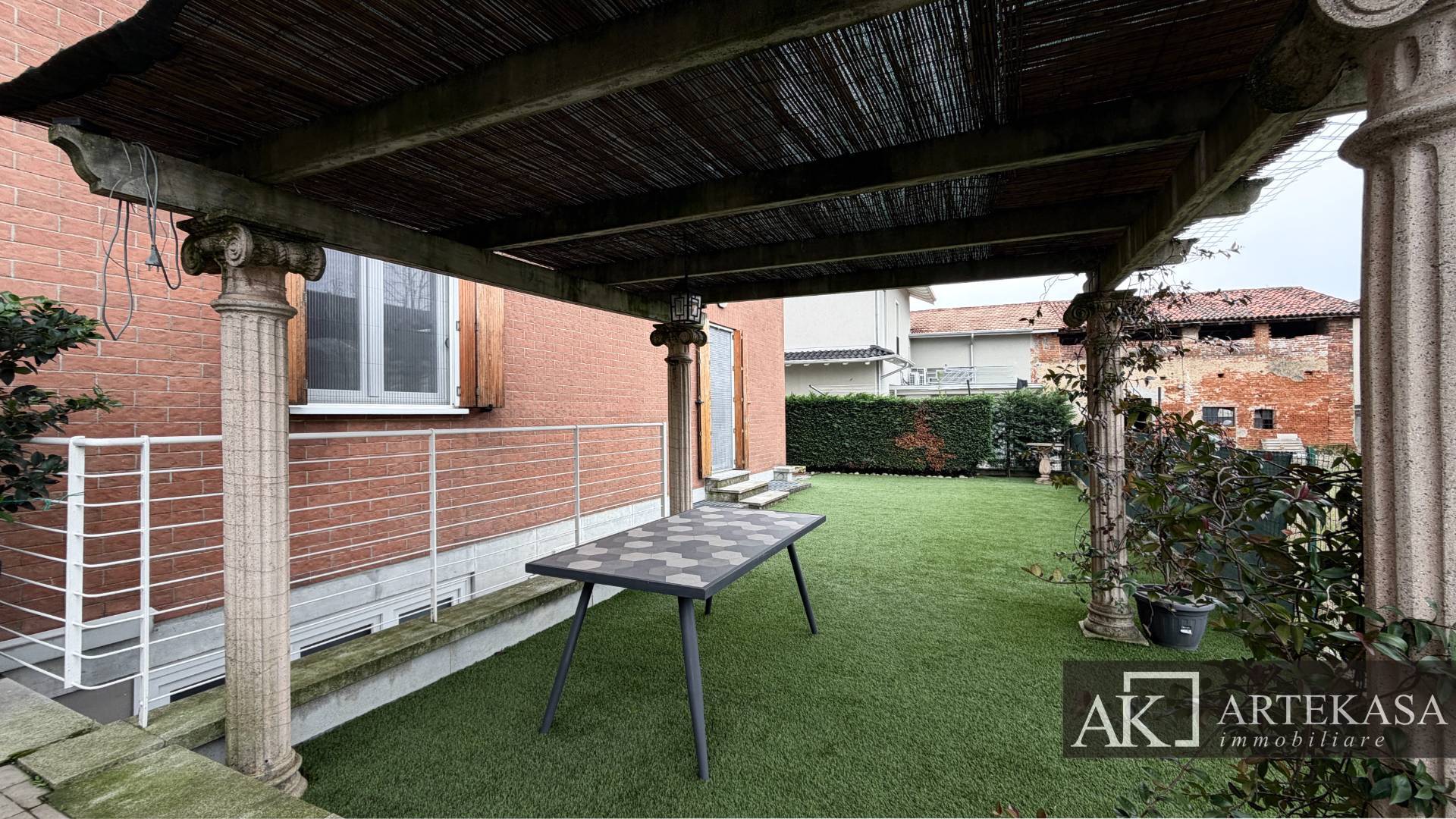 4 LOCALI GIARDINO in vendita a Novara, 10 - Bicocca - Olengo