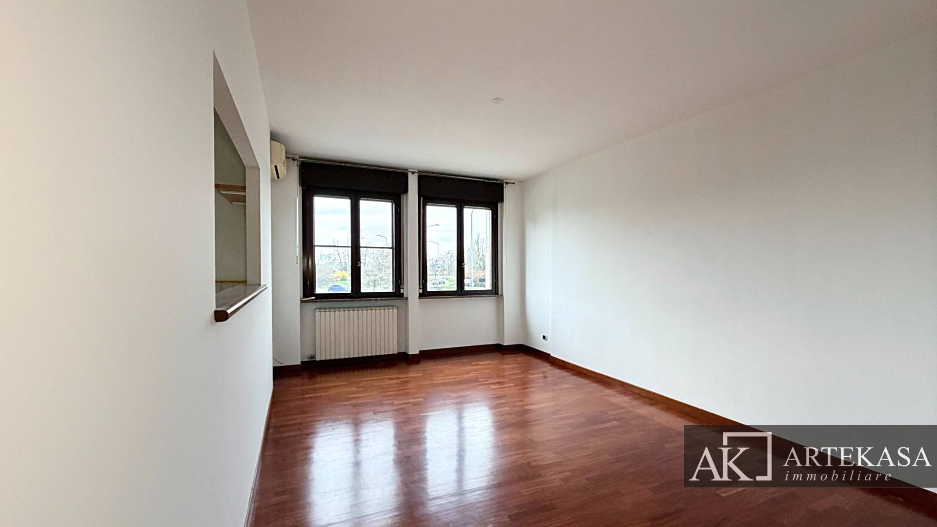 3 LOCALI in vendita a Novara, 12 - San Paolo - Zona Agogna