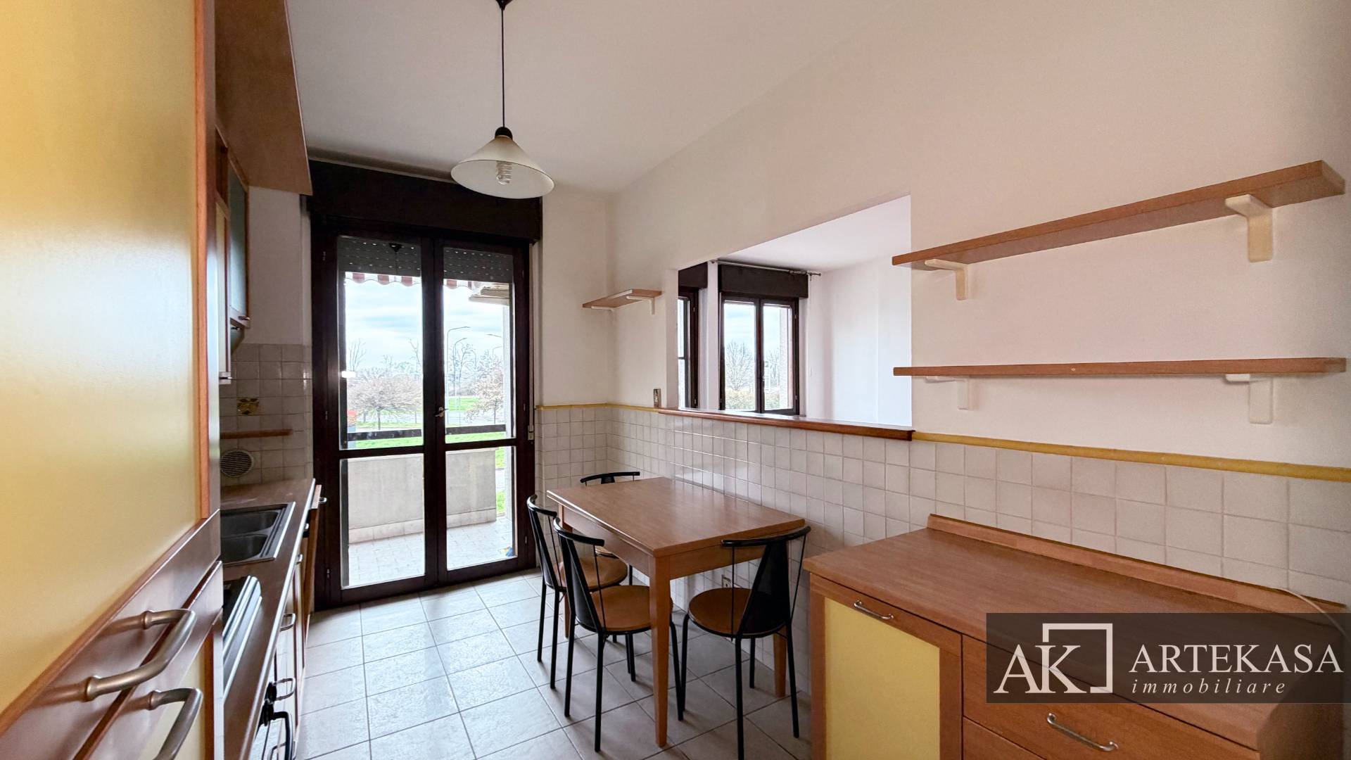 3 LOCALI in vendita a Novara, 12 - San Paolo - Zona Agogna