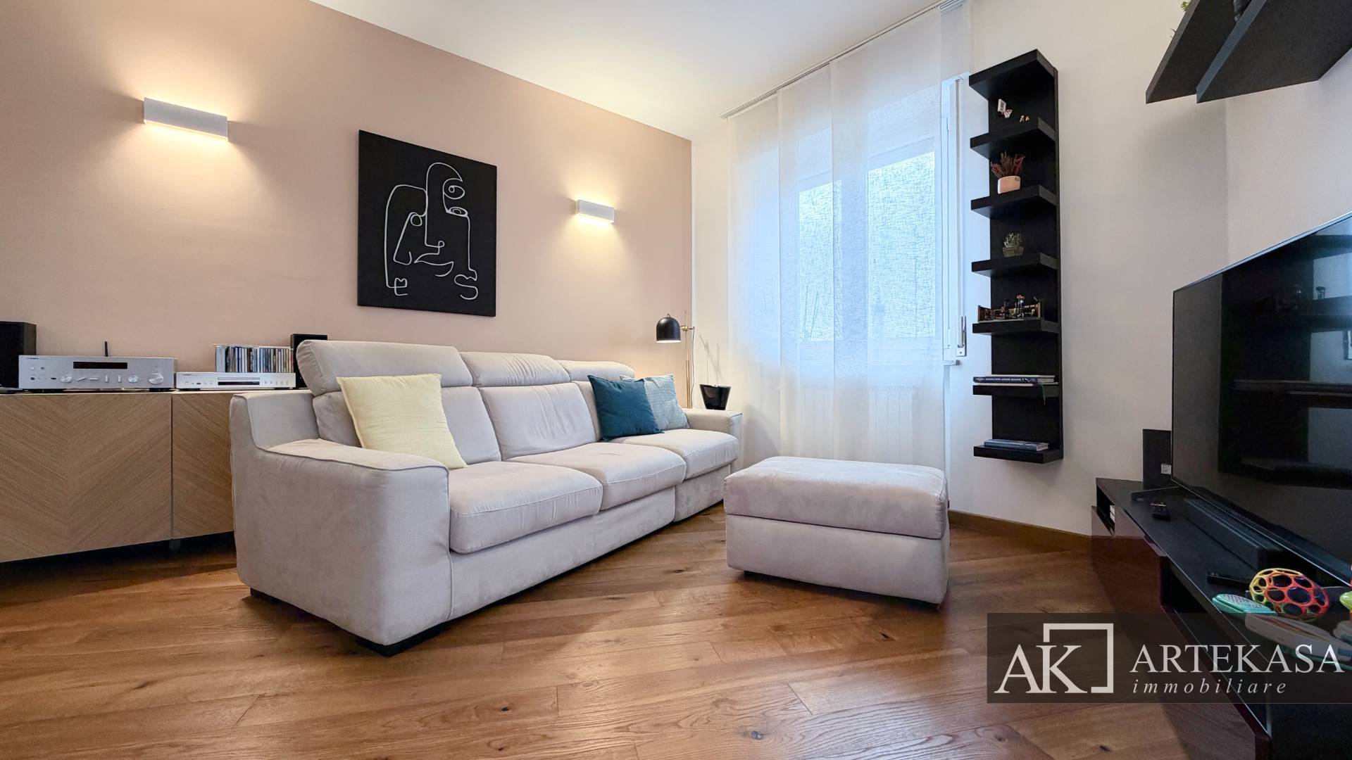 3 LOCALI in vendita a Novara, 3 - Sacro Cuore