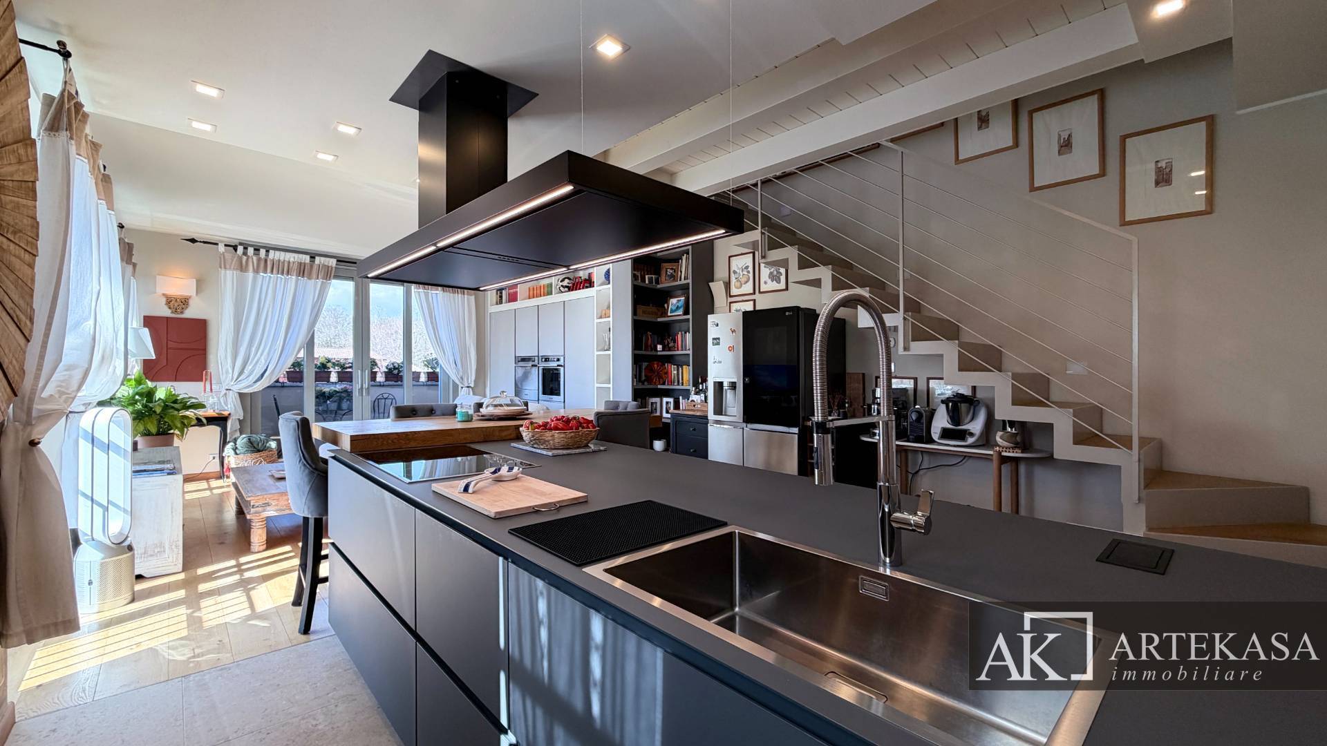 3 LOCALI in vendita a Bogogno