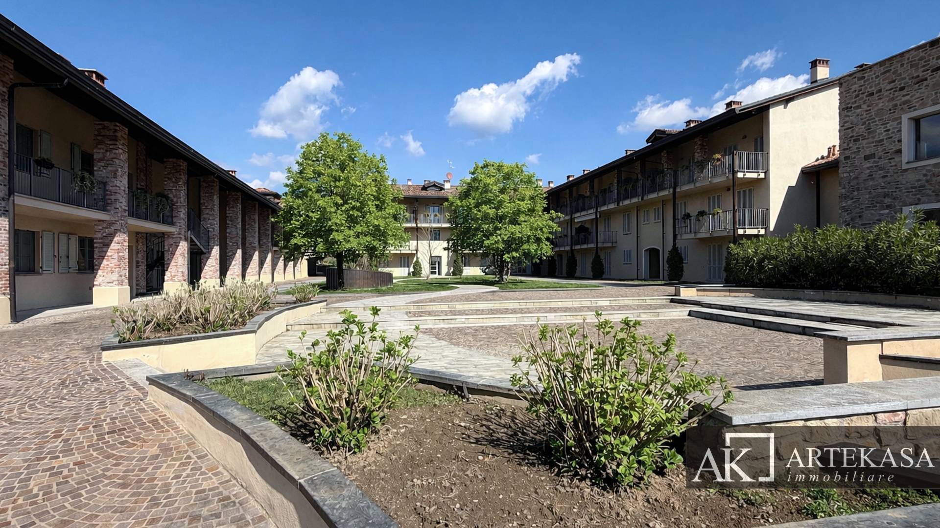 3 LOCALI in vendita a Bogogno