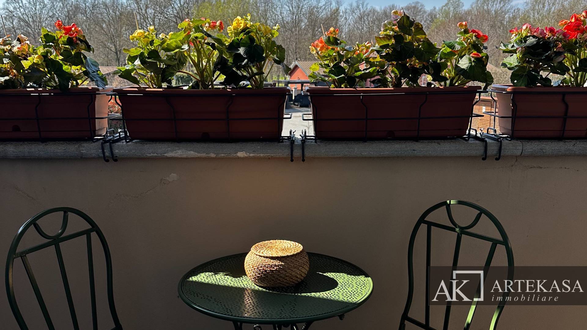 3 LOCALI in vendita a Bogogno