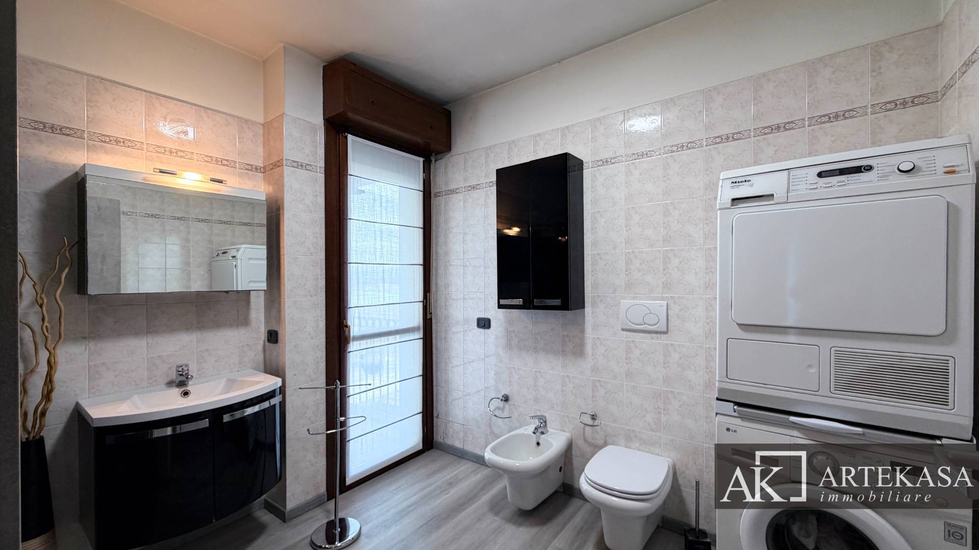 3 LOCALI in vendita a Novara, 6 - Sant'antonio - Vignale - Veveri