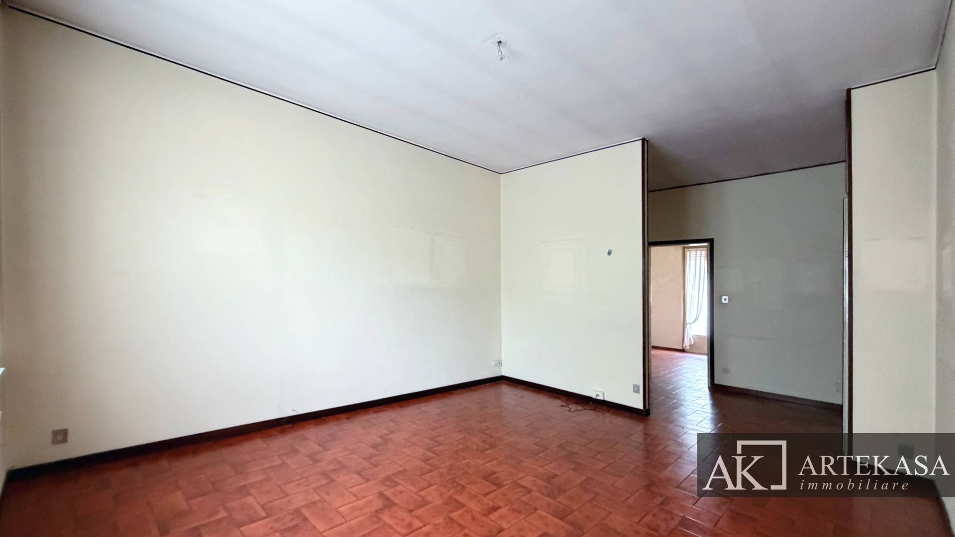 3 LOCALI in vendita a Novara, 5 - Santa Rita - Agognate