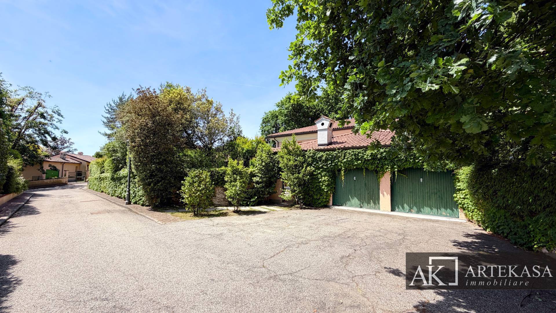 Villa in vendita a Bogogno