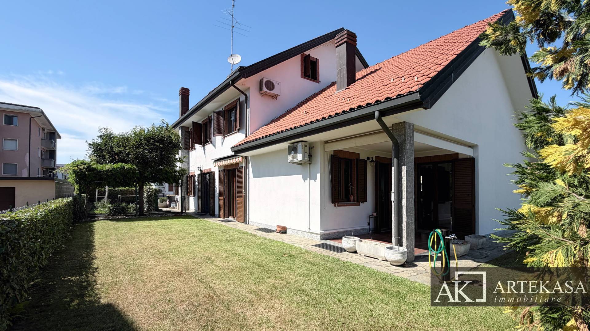 Villa bifamiliare in vendita a Novara, 6 - Sant'antonio - Vignale - Veveri