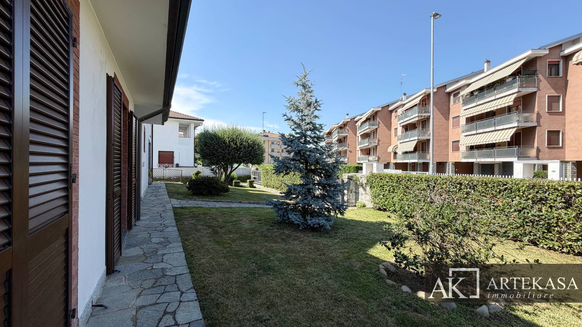 Villa bifamiliare in vendita a Novara, 6 - Sant'antonio - Vignale - Veveri