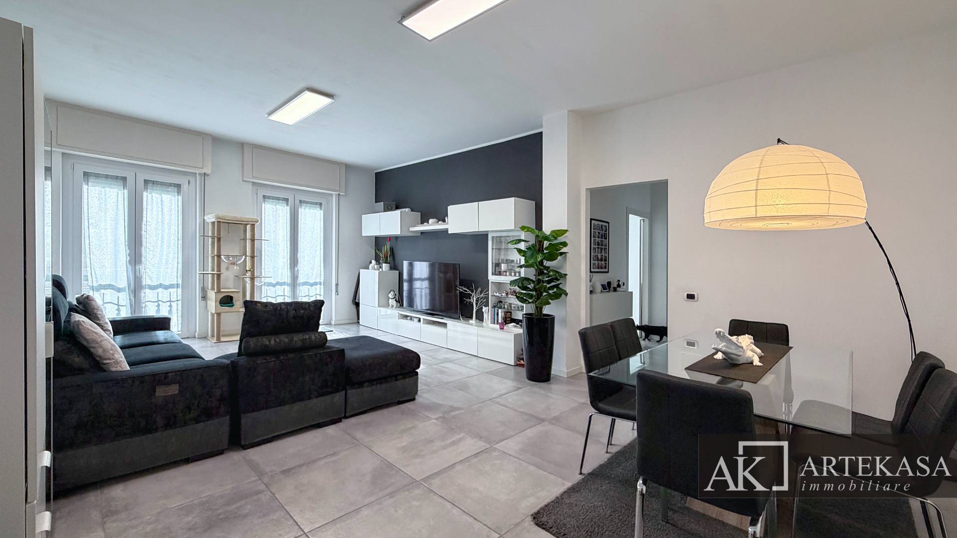 3 LOCALI in vendita a Novara, 12 - San Paolo - Zona Agogna