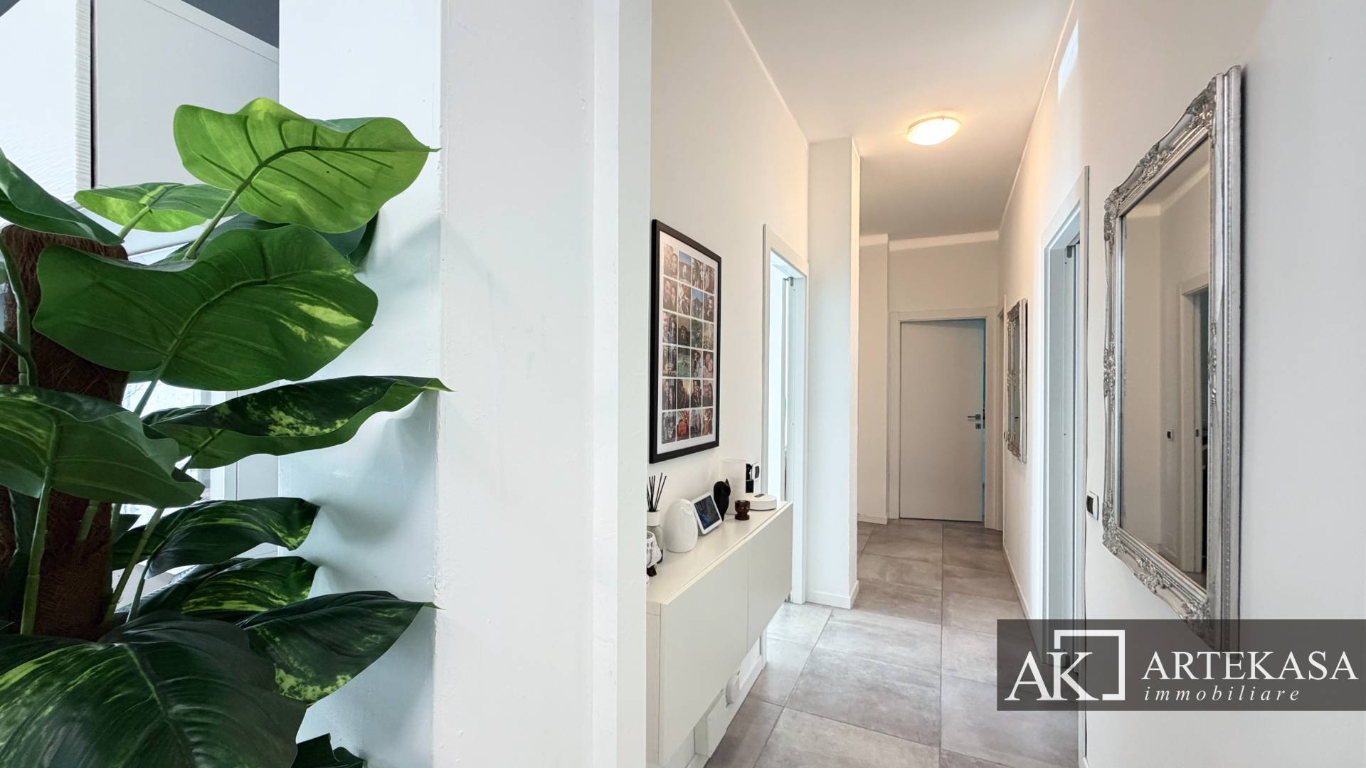 3 LOCALI in vendita a Novara, 12 - San Paolo - Zona Agogna
