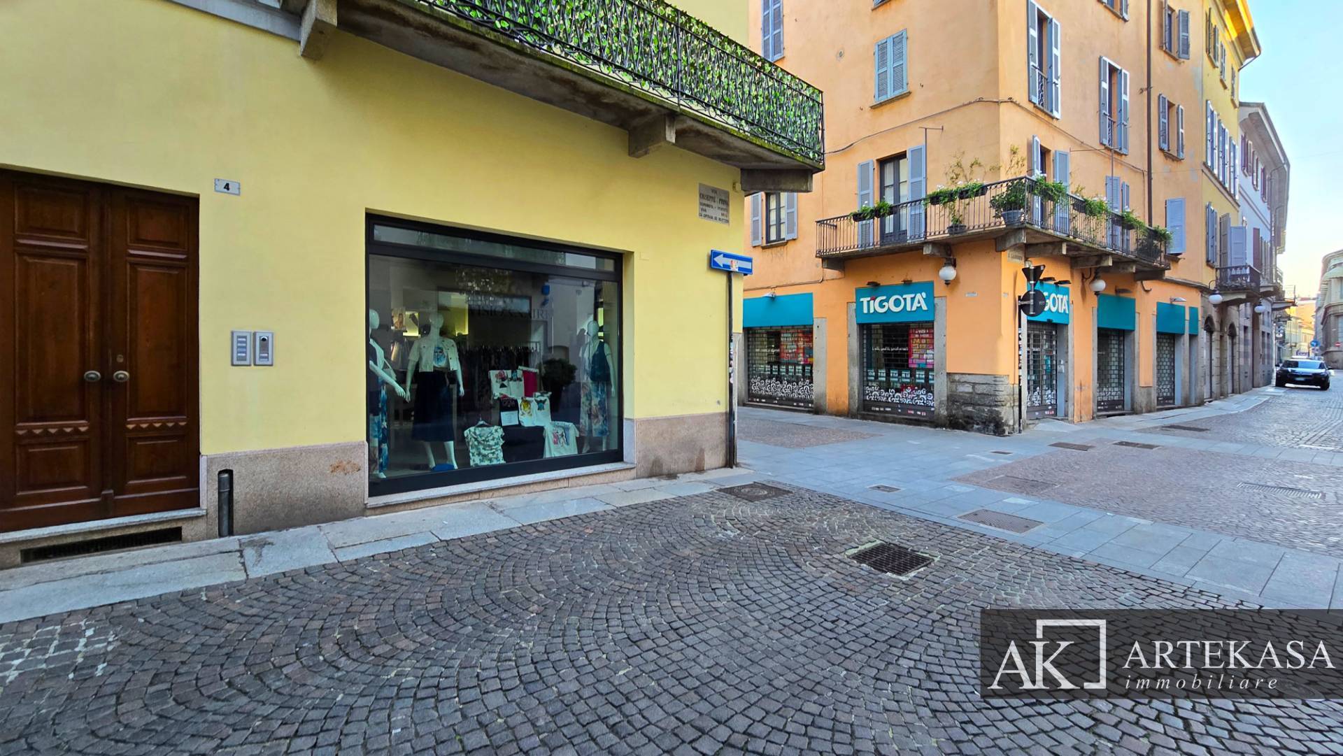 Negozio in affitto a Novara, 1 - Centro