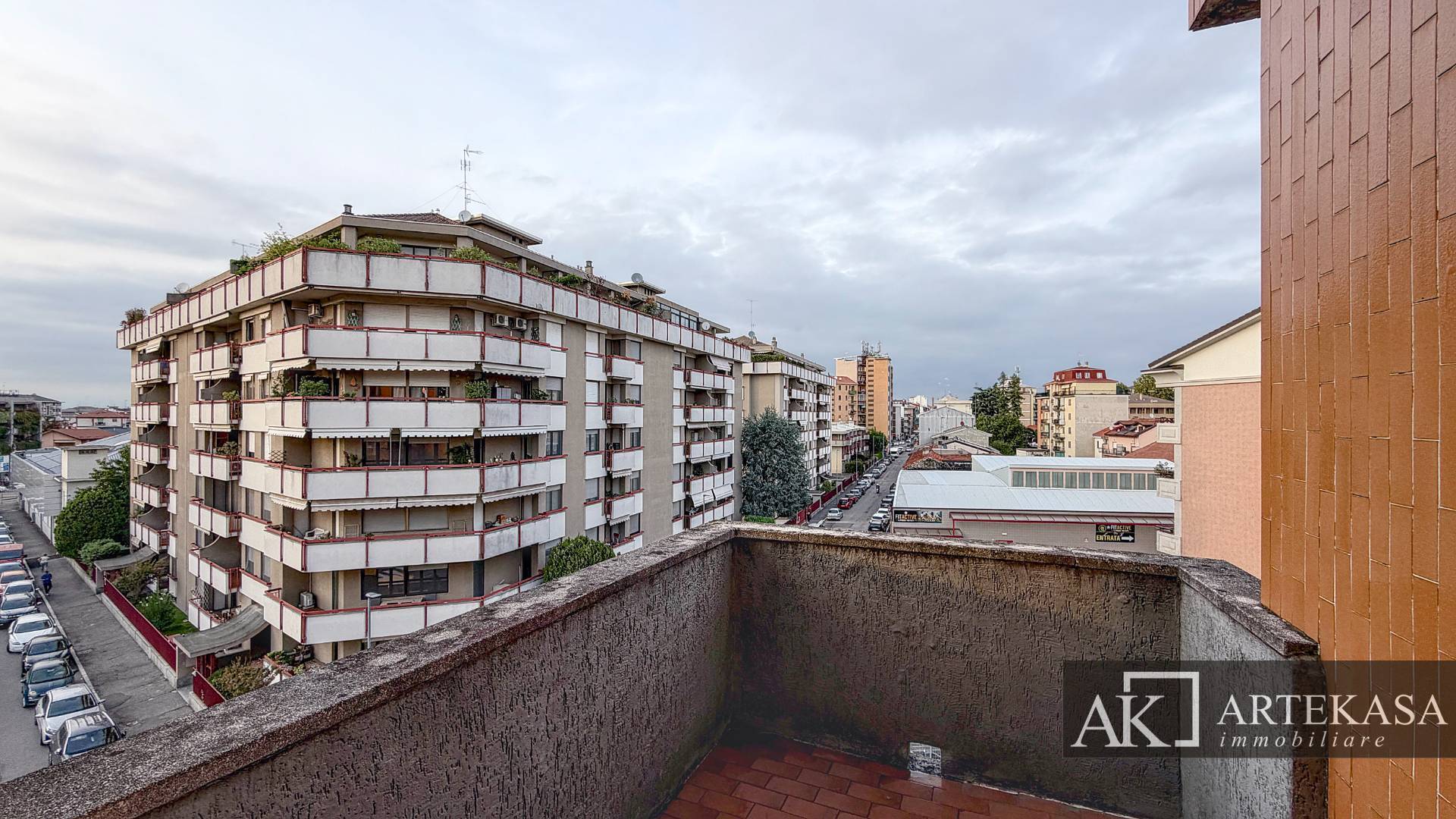 3 LOCALI in vendita a Novara, 3 - Sacro Cuore