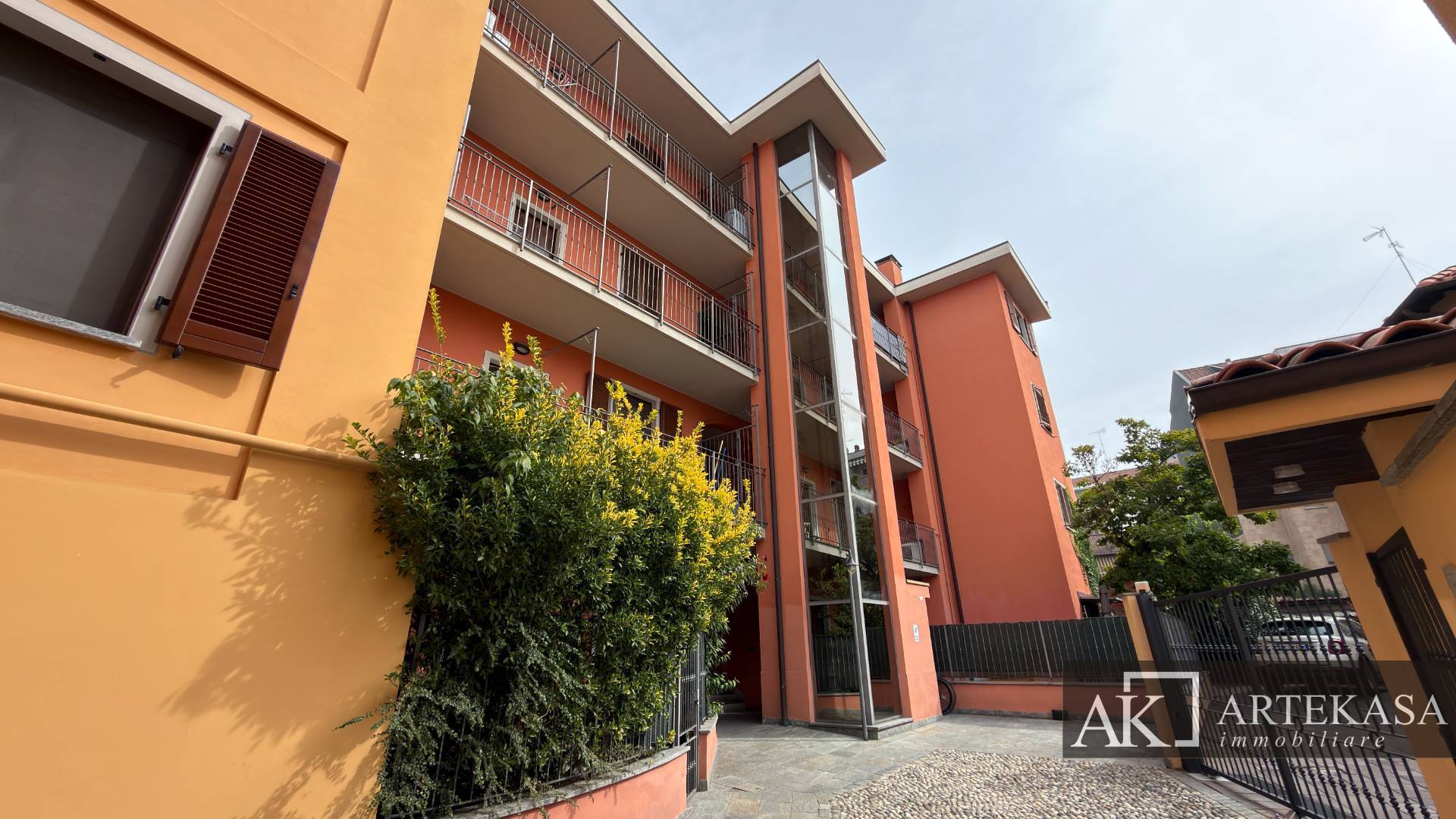 3 LOCALI in vendita a Novara, 4 - San Martino