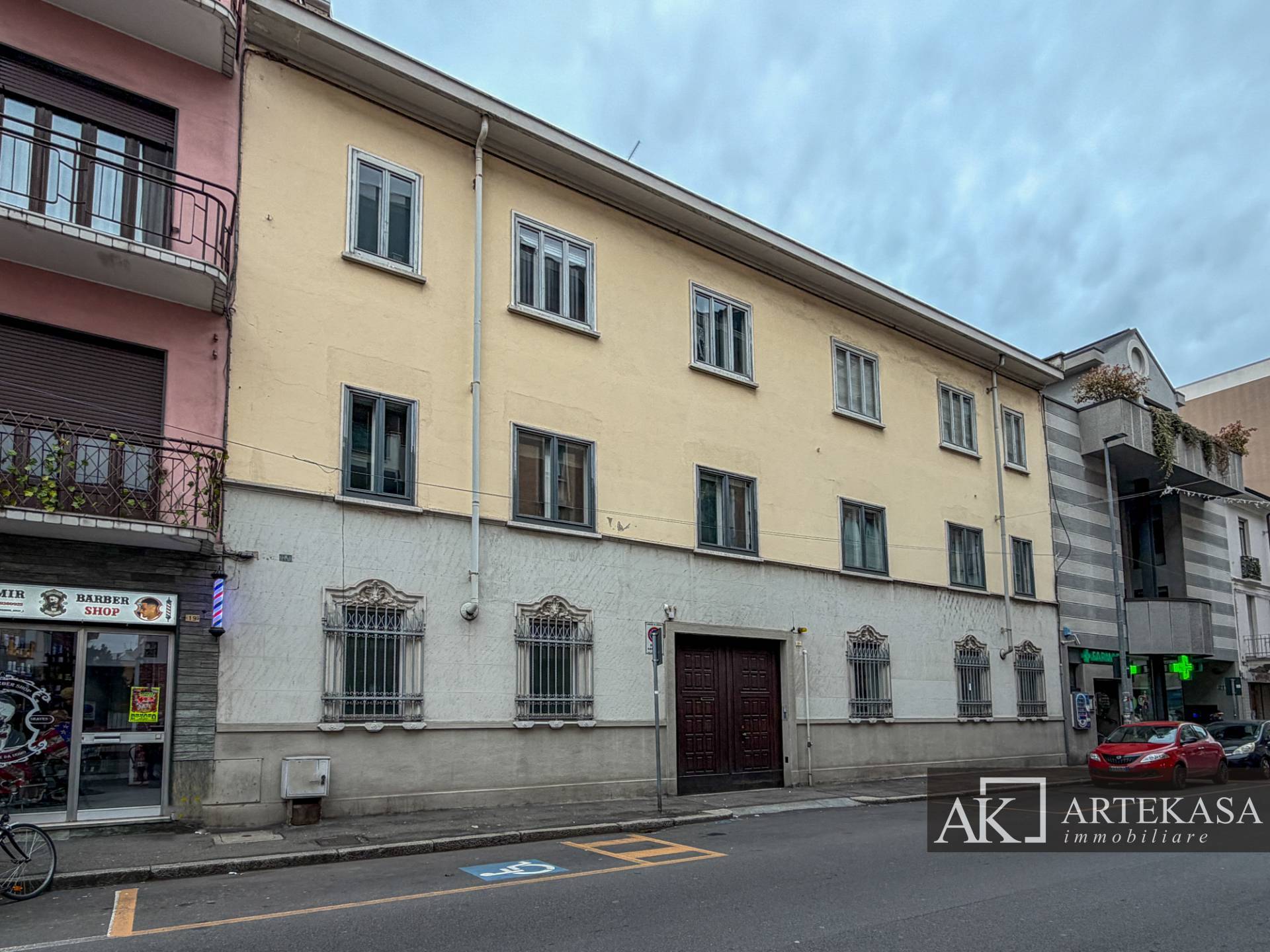 4 LOCALI in affitto a Novara, 3 - Sacro Cuore