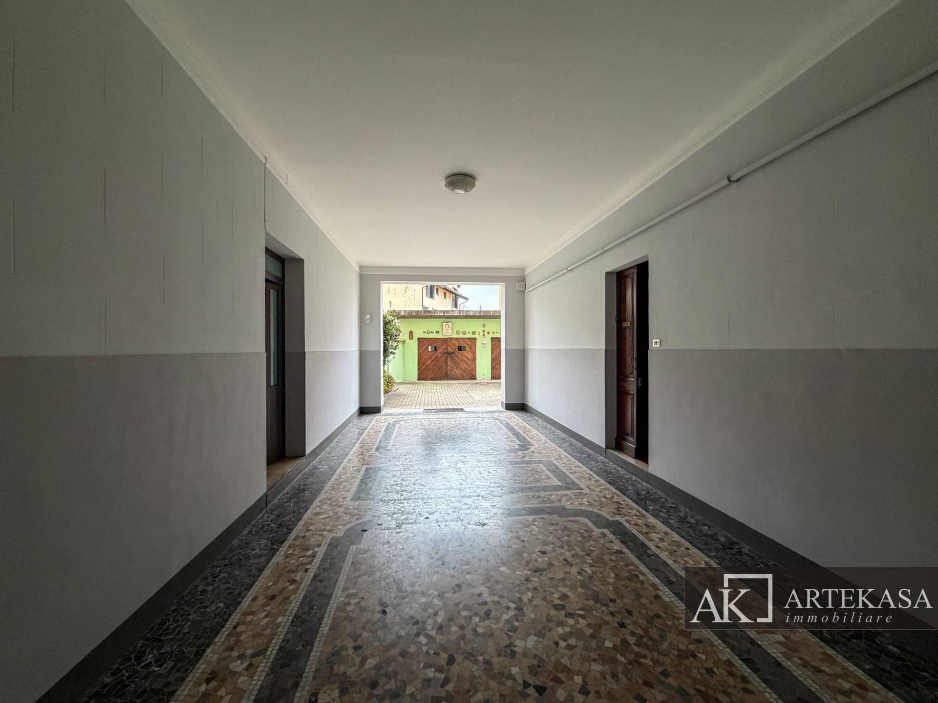 4 LOCALI in affitto a Novara, 3 - Sacro Cuore