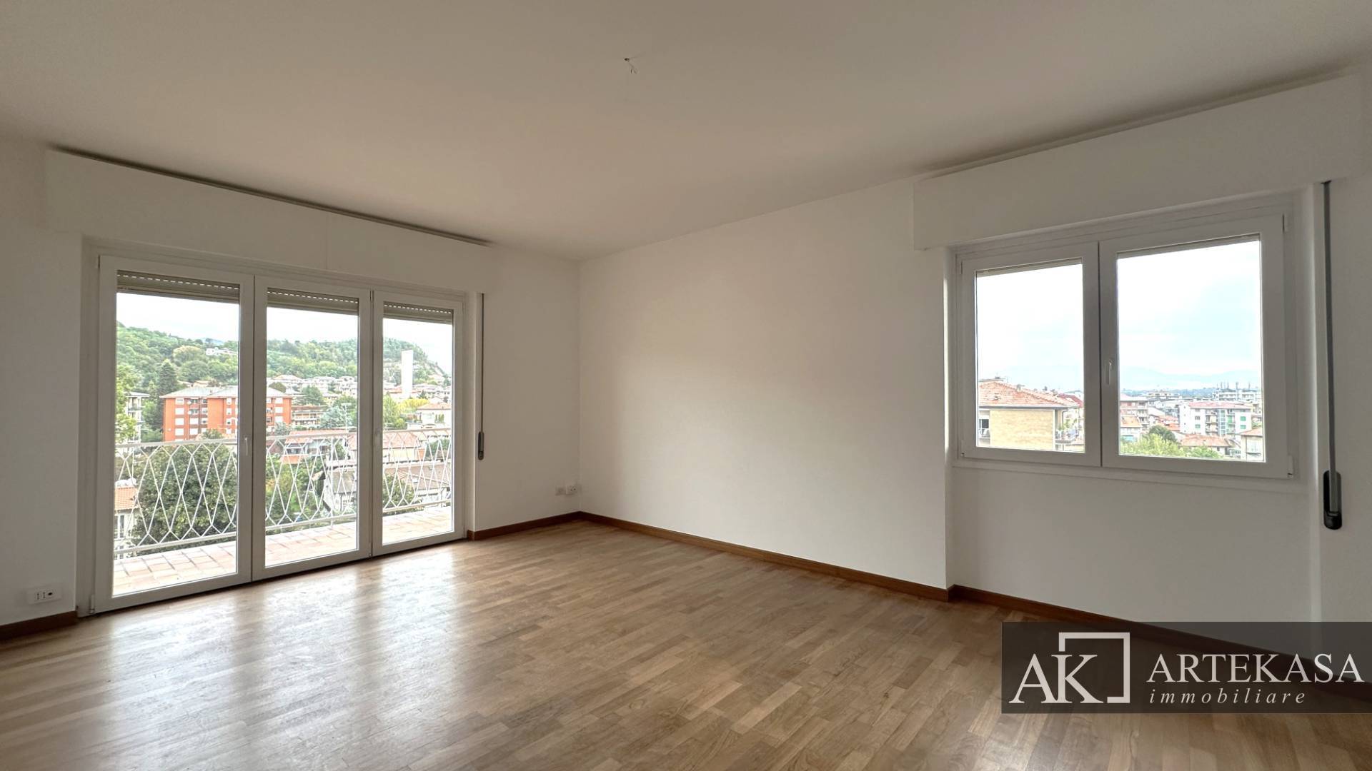 4 LOCALI in affitto a Arona