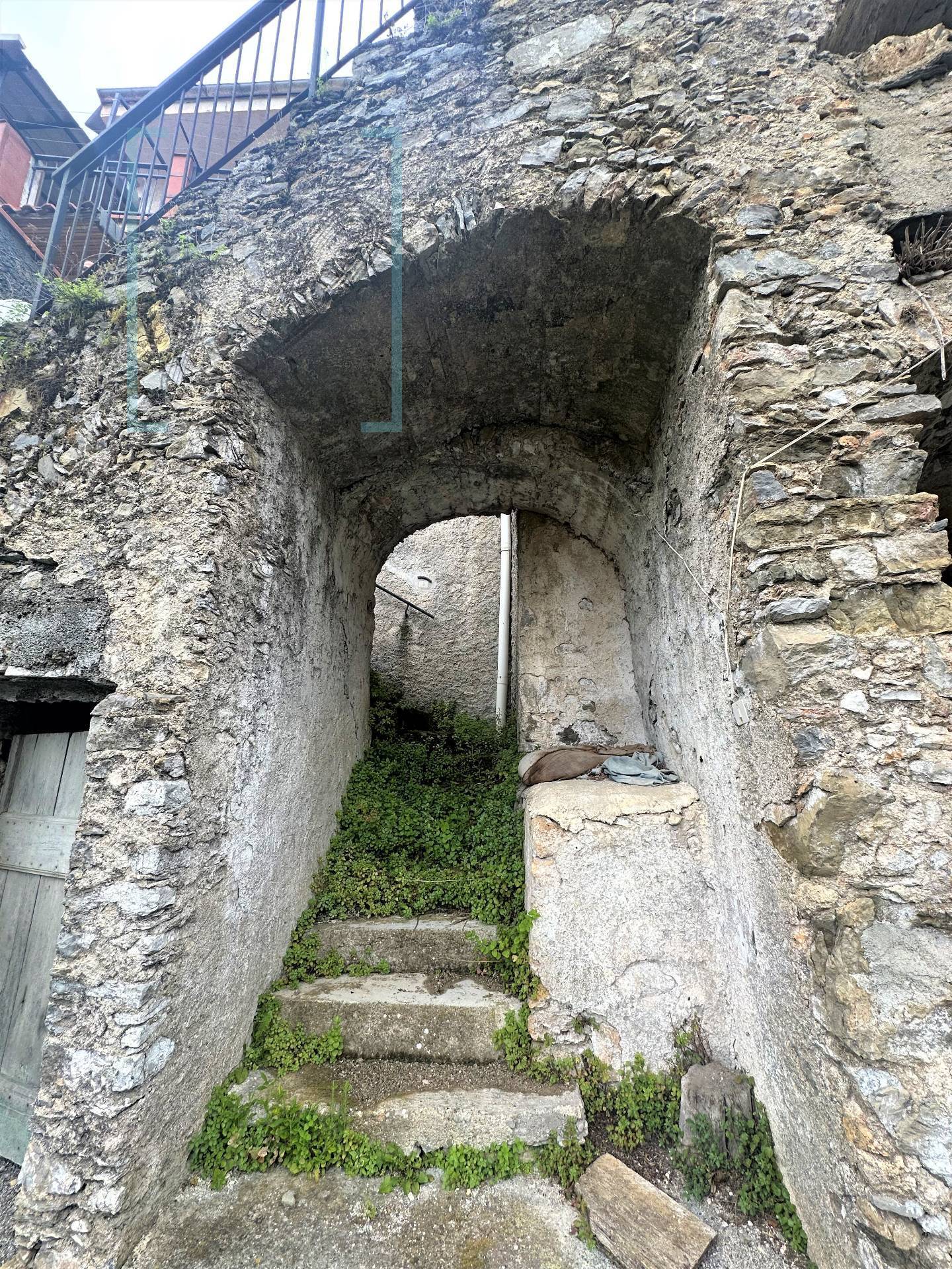 Rustico in vendita a Castelbianco, Vesallo