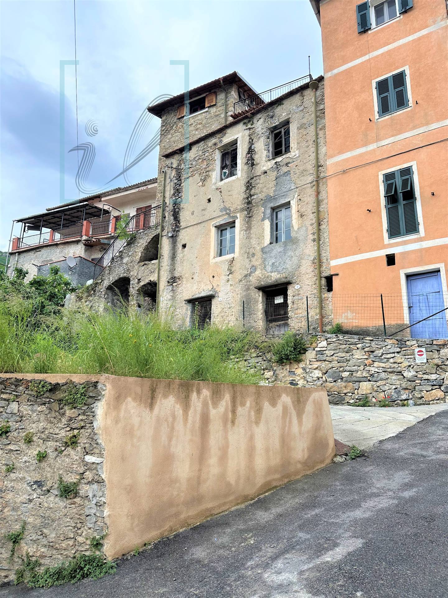 Rustico in vendita a Castelbianco, Vesallo