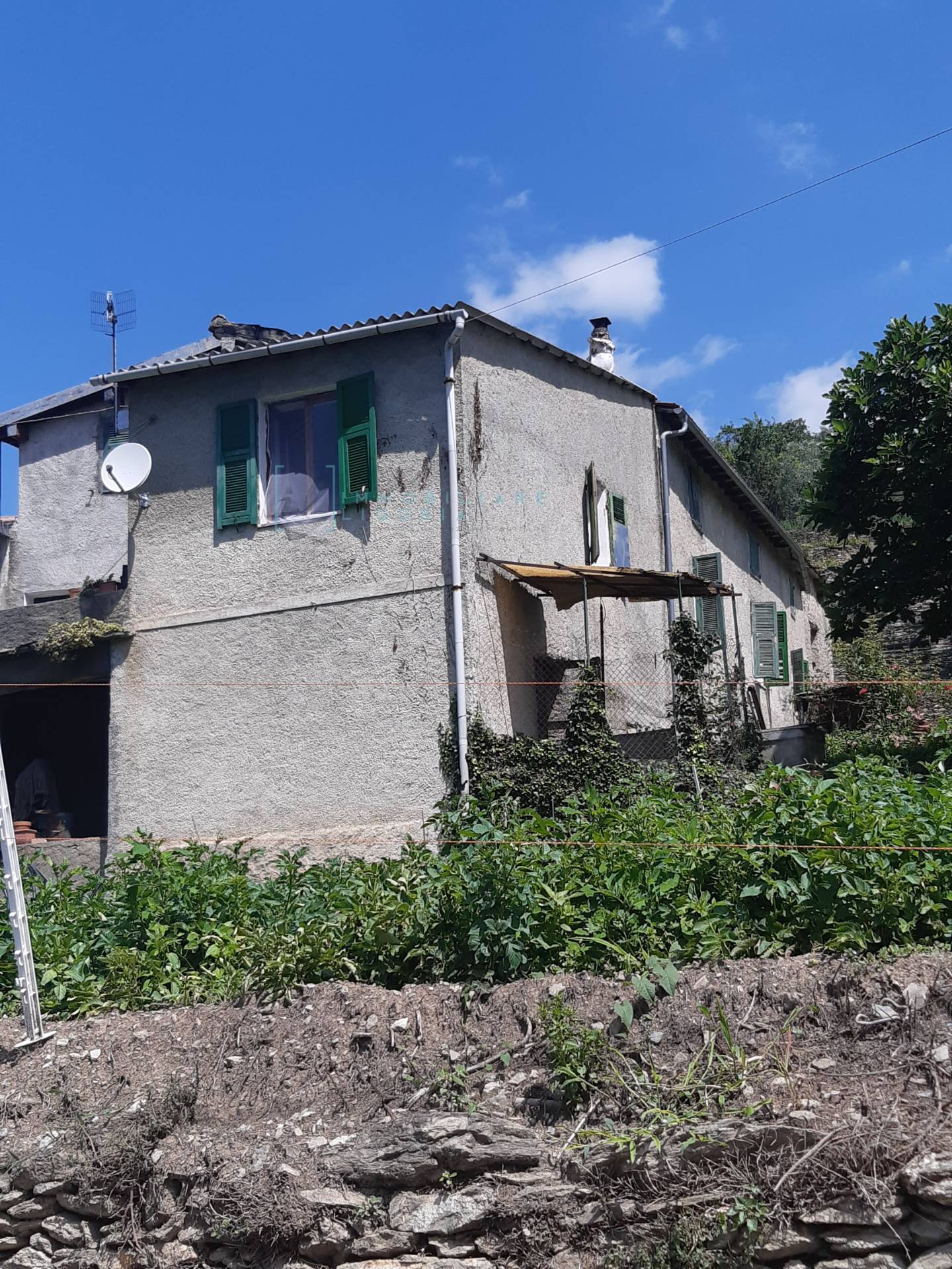 Rustico in vendita, Pieve di Teco moano