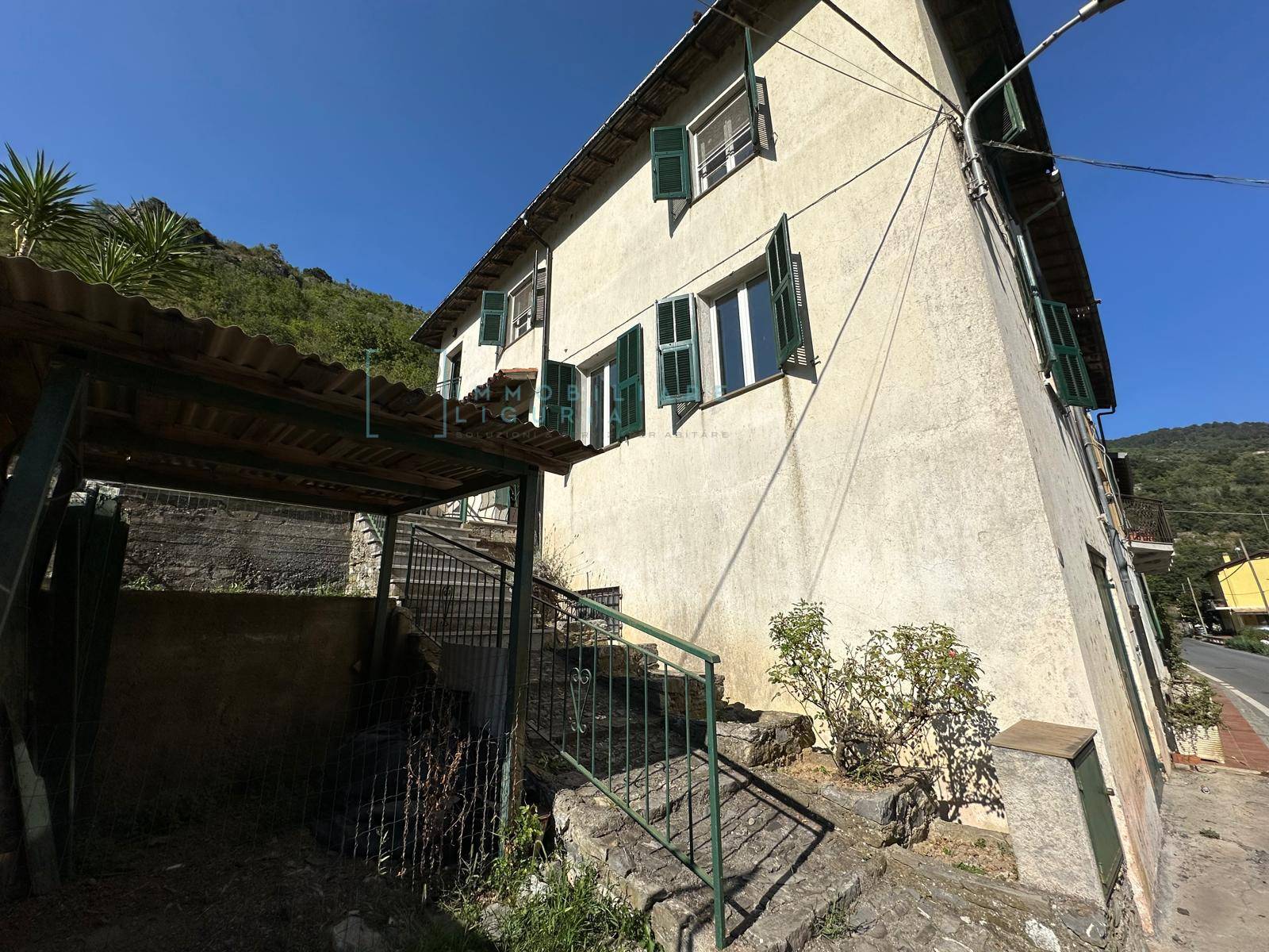 Rustico in vendita a Castelbianco