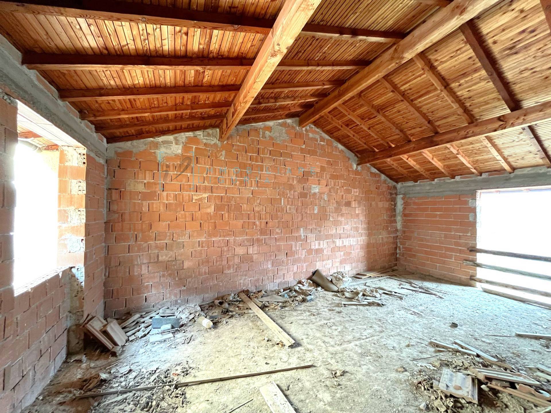 Rustico in vendita a Caravonica