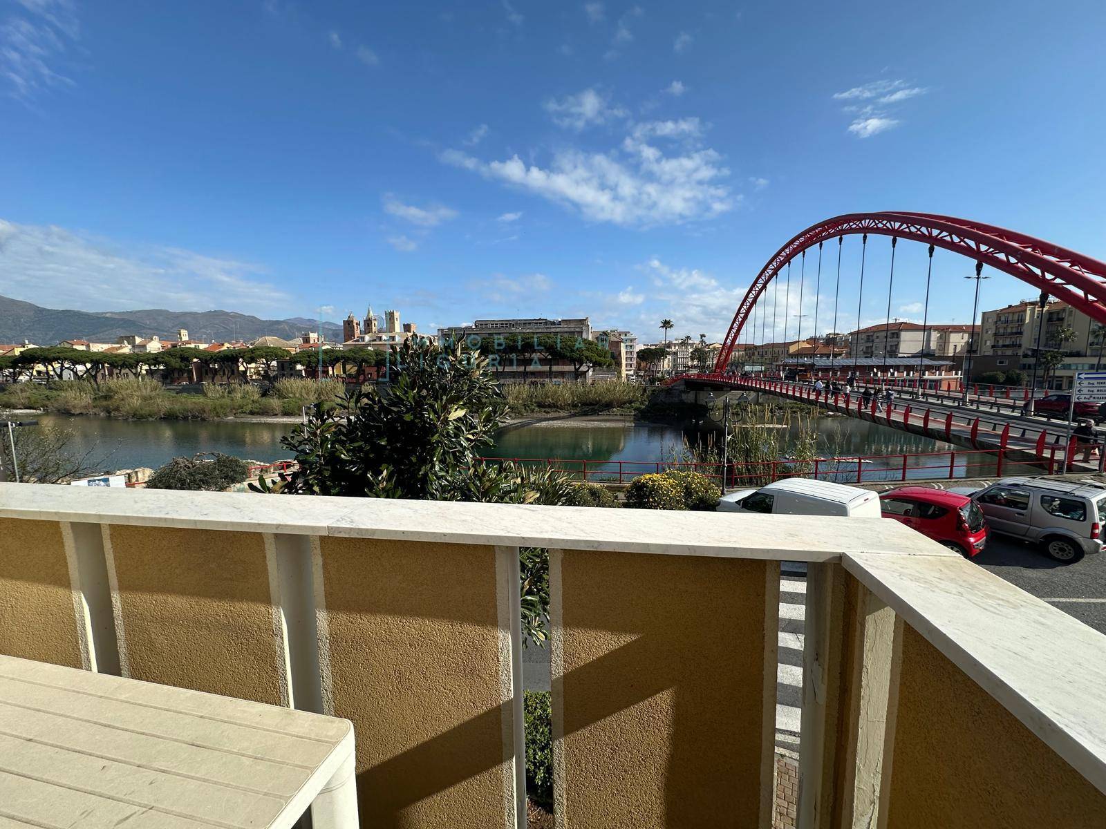 Appartamento in vendita a Albenga, Centro