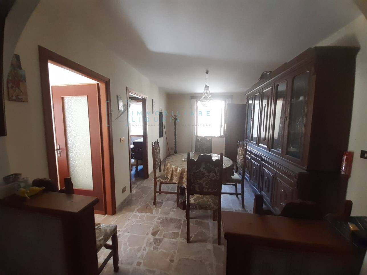 Appartamento in vendita a Rezzo, Cenova