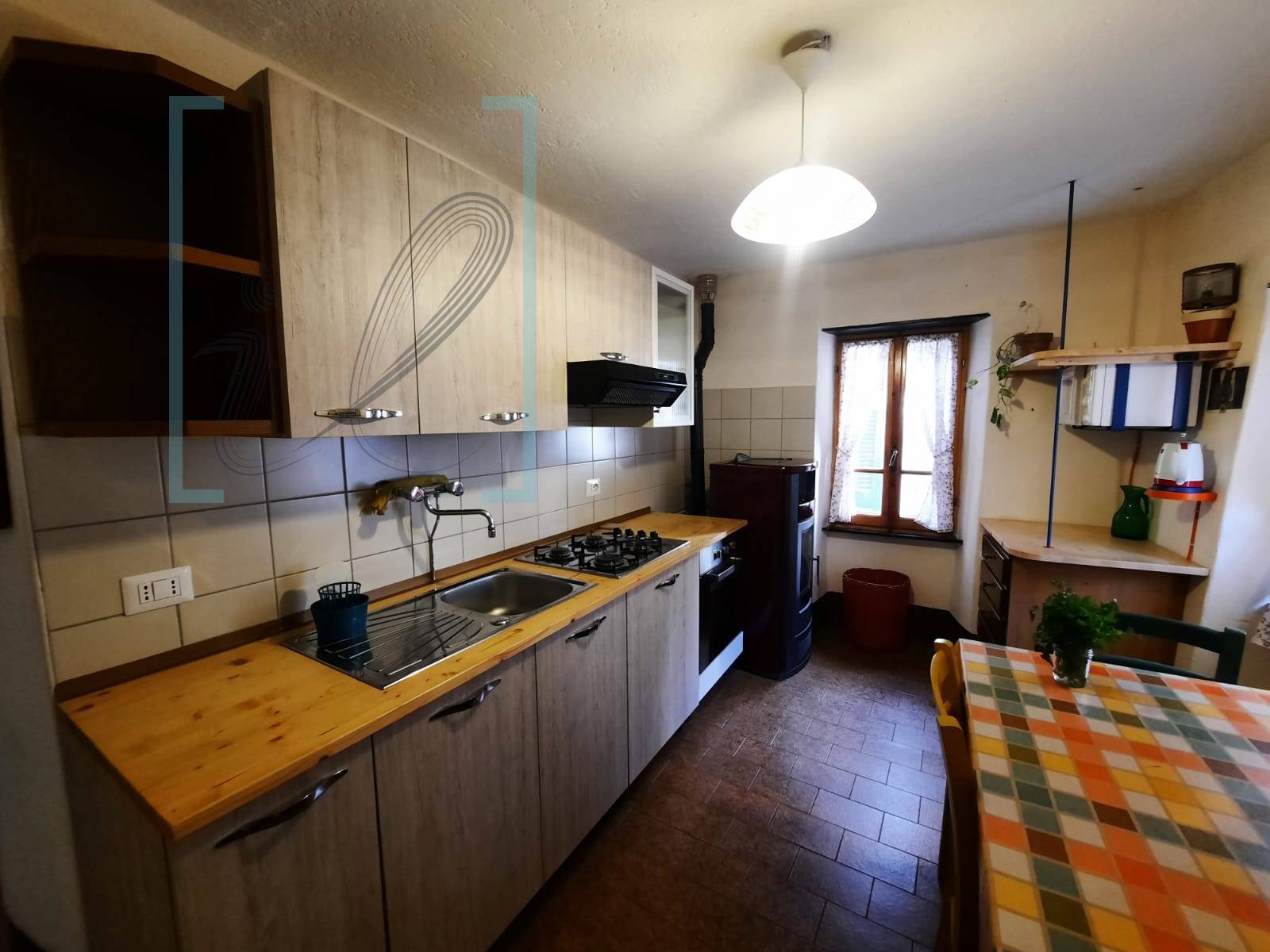 Rustico in vendita a Vessalico