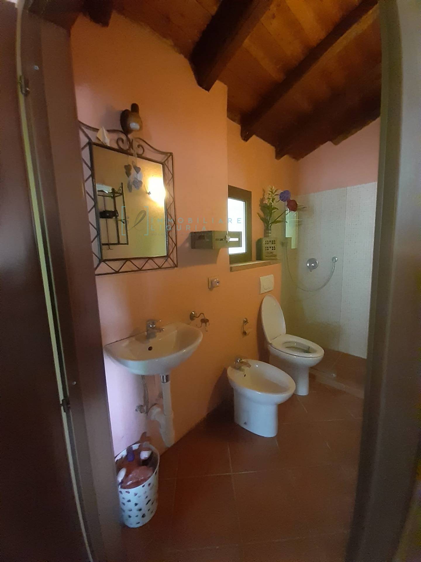 Rustico in vendita a Borghetto d'Arroscia, Ubaghetta