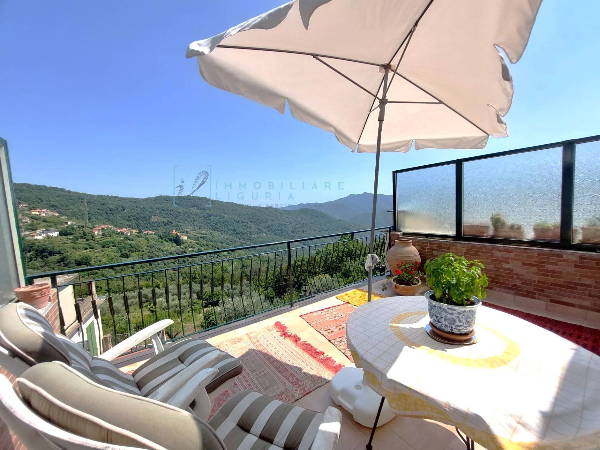 Rustico in vendita a Borghetto d'Arroscia, Gavenola