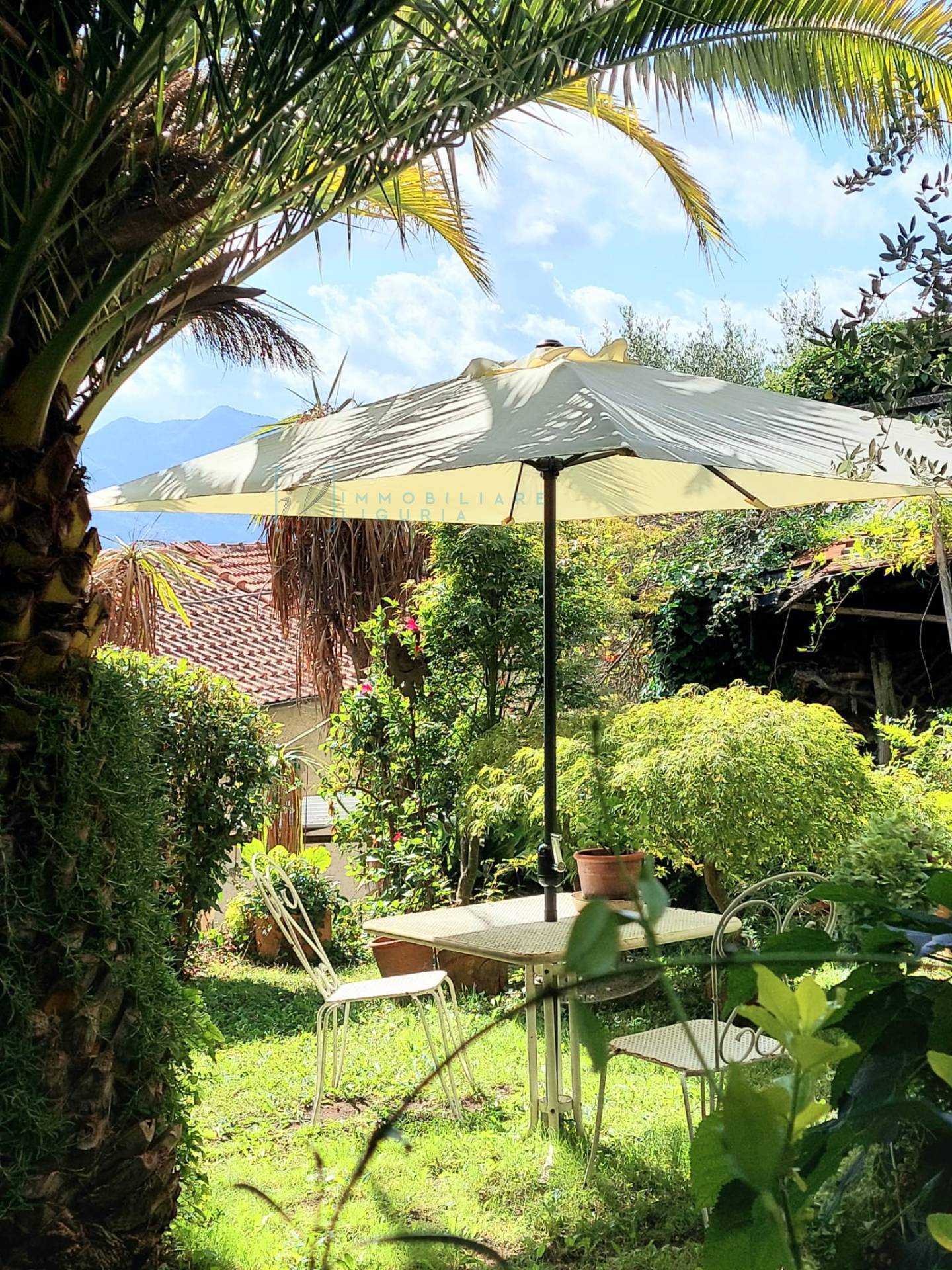 Rustico in vendita a Borghetto d'Arroscia, Gavenola