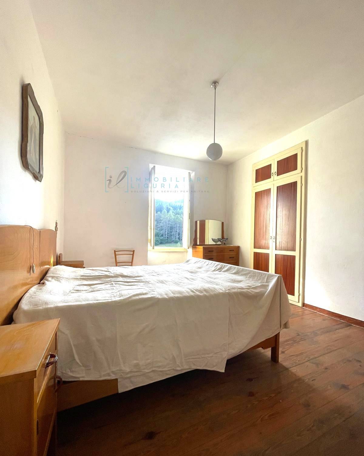 Appartamento in vendita a Pornassio, Nava