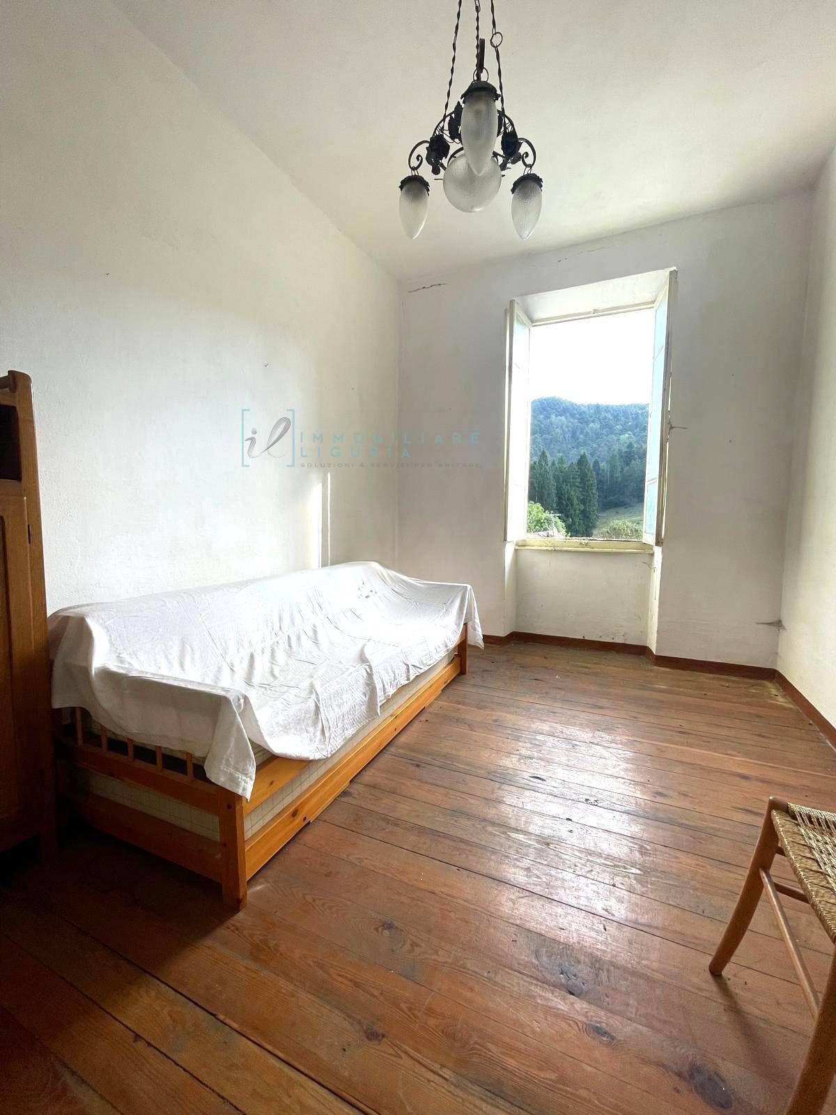 Appartamento in vendita a Pornassio, Nava