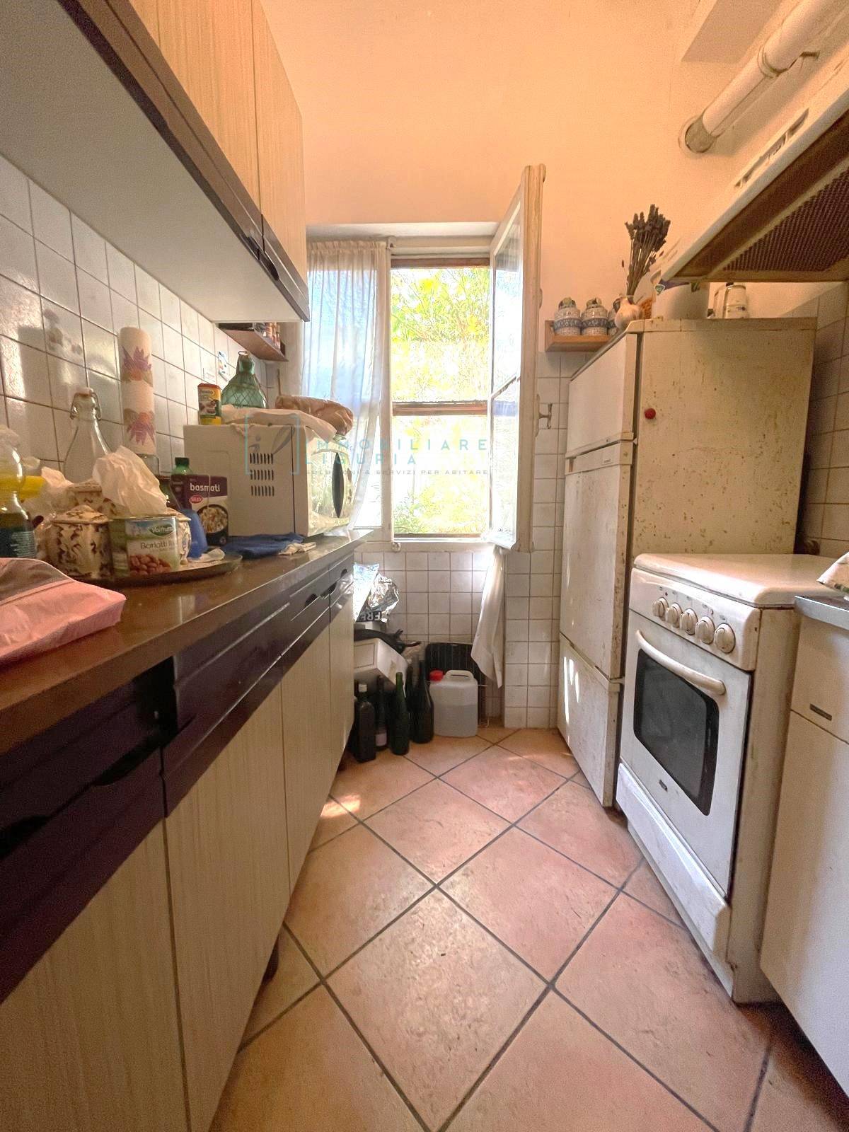 Appartamento in vendita a Borghetto d'Arroscia, Leverone