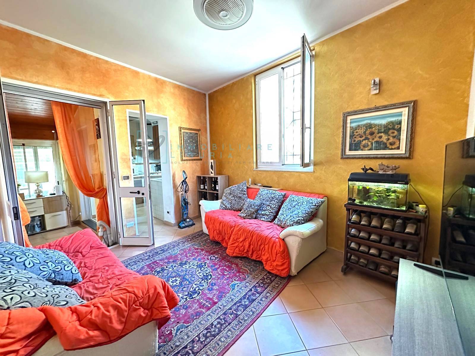 Casa singola in vendita a Albenga, Leca