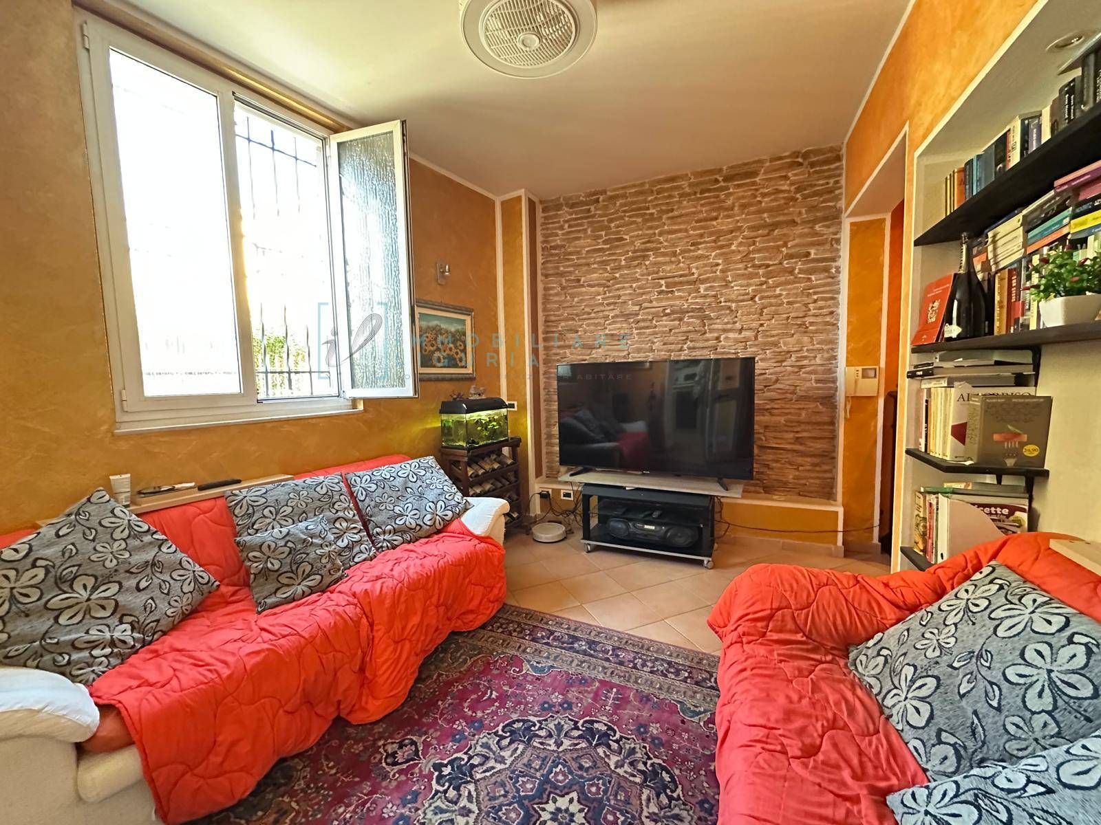 Casa singola in vendita a Albenga, Leca