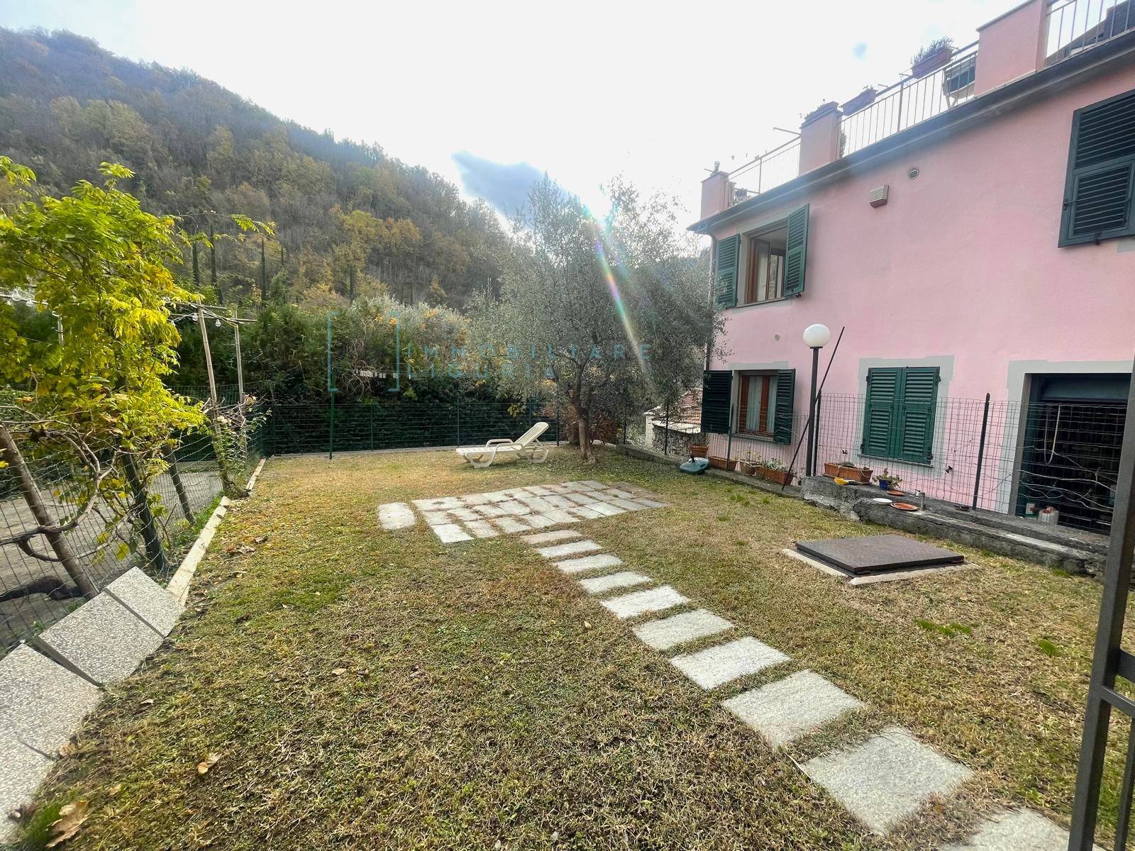 Appartamento in vendita a Vessalico