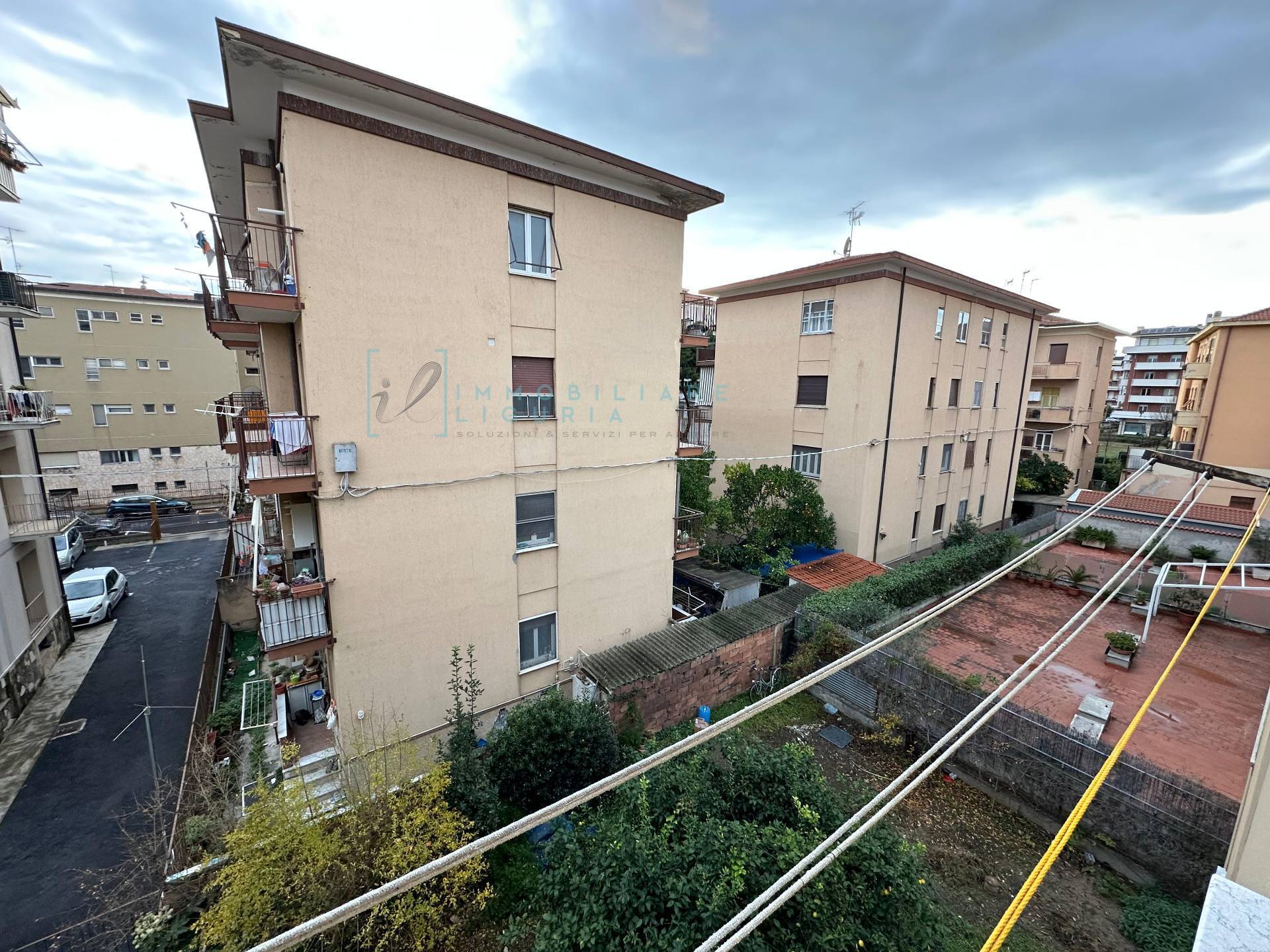 Appartamento in vendita a Albenga, Centro