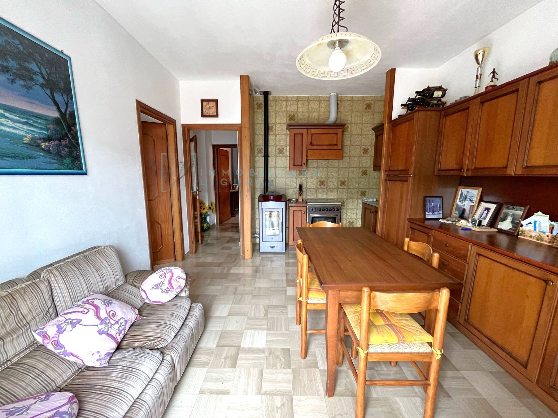 Appartamento in vendita a Cosio d'Arroscia