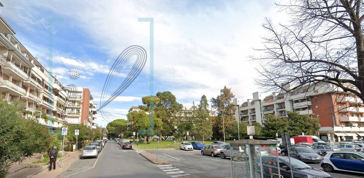 Box o garage in vendita a Albenga