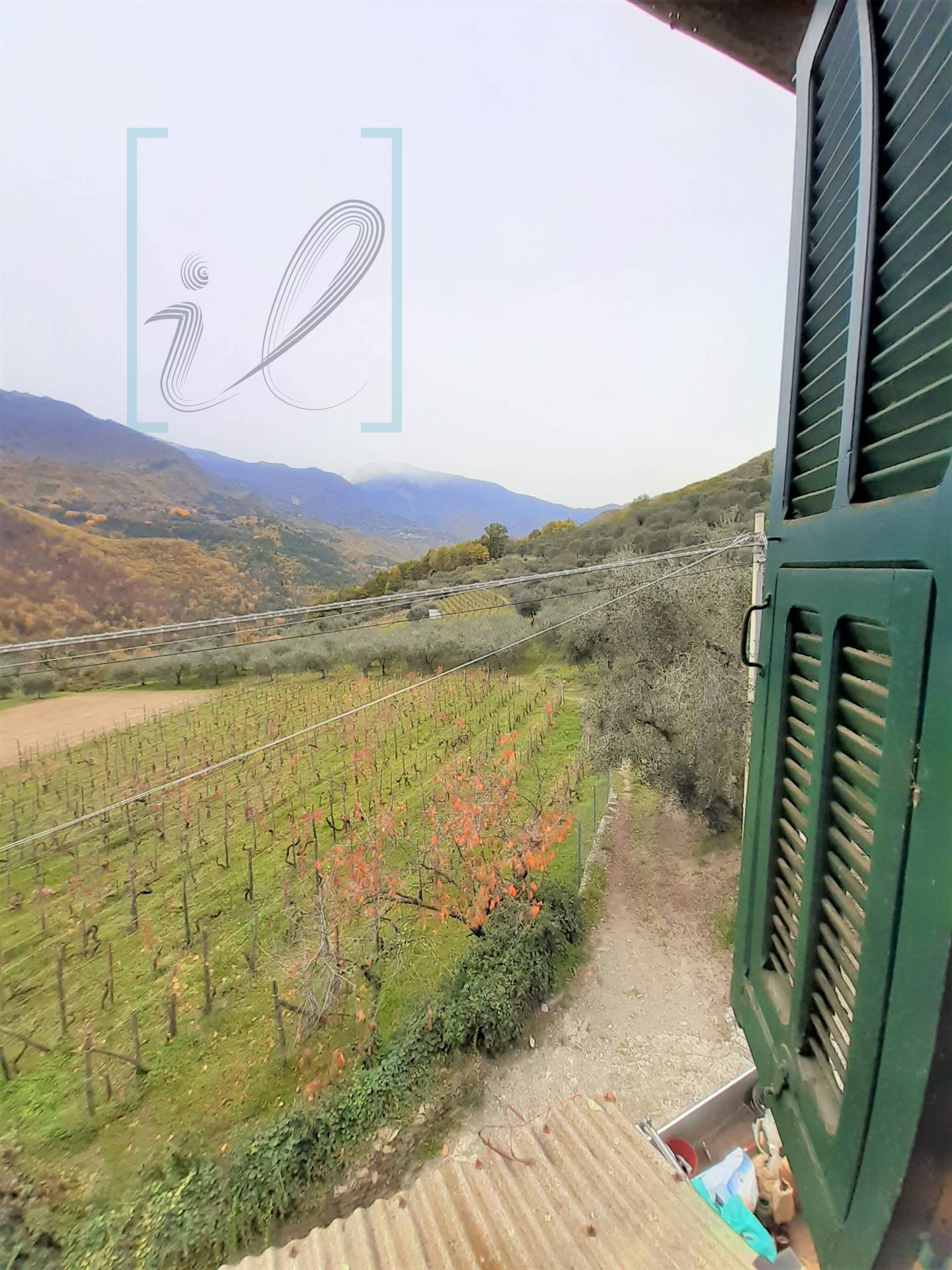 Rustico in vendita a Pornassio, Villa