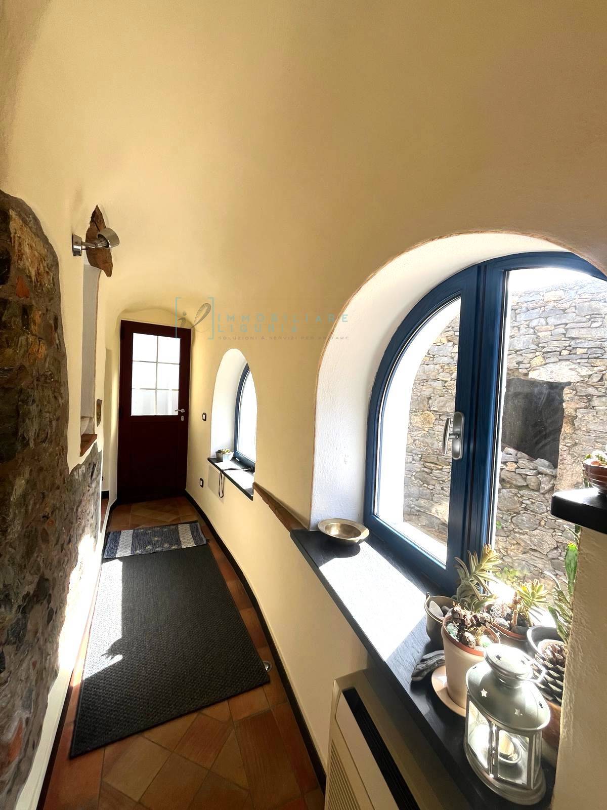 Rustico in vendita a Castelbianco, Vesallo