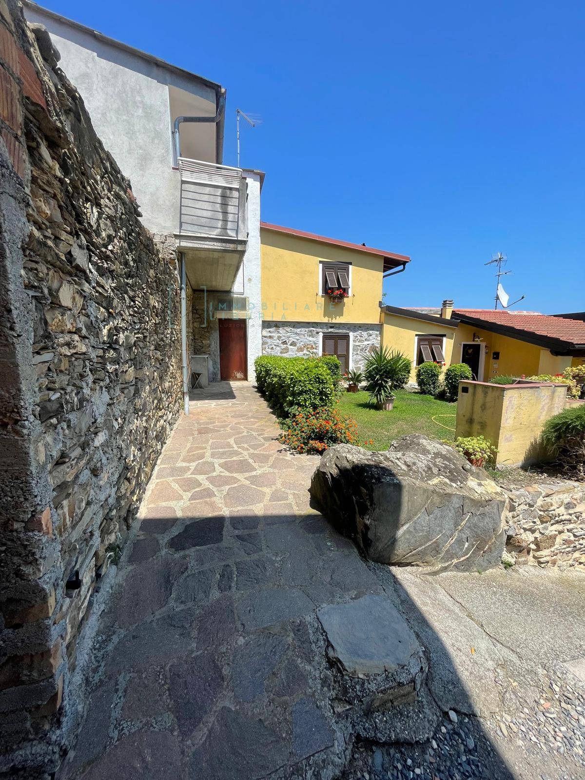 Rustico in vendita a Garlenda, Paravenna