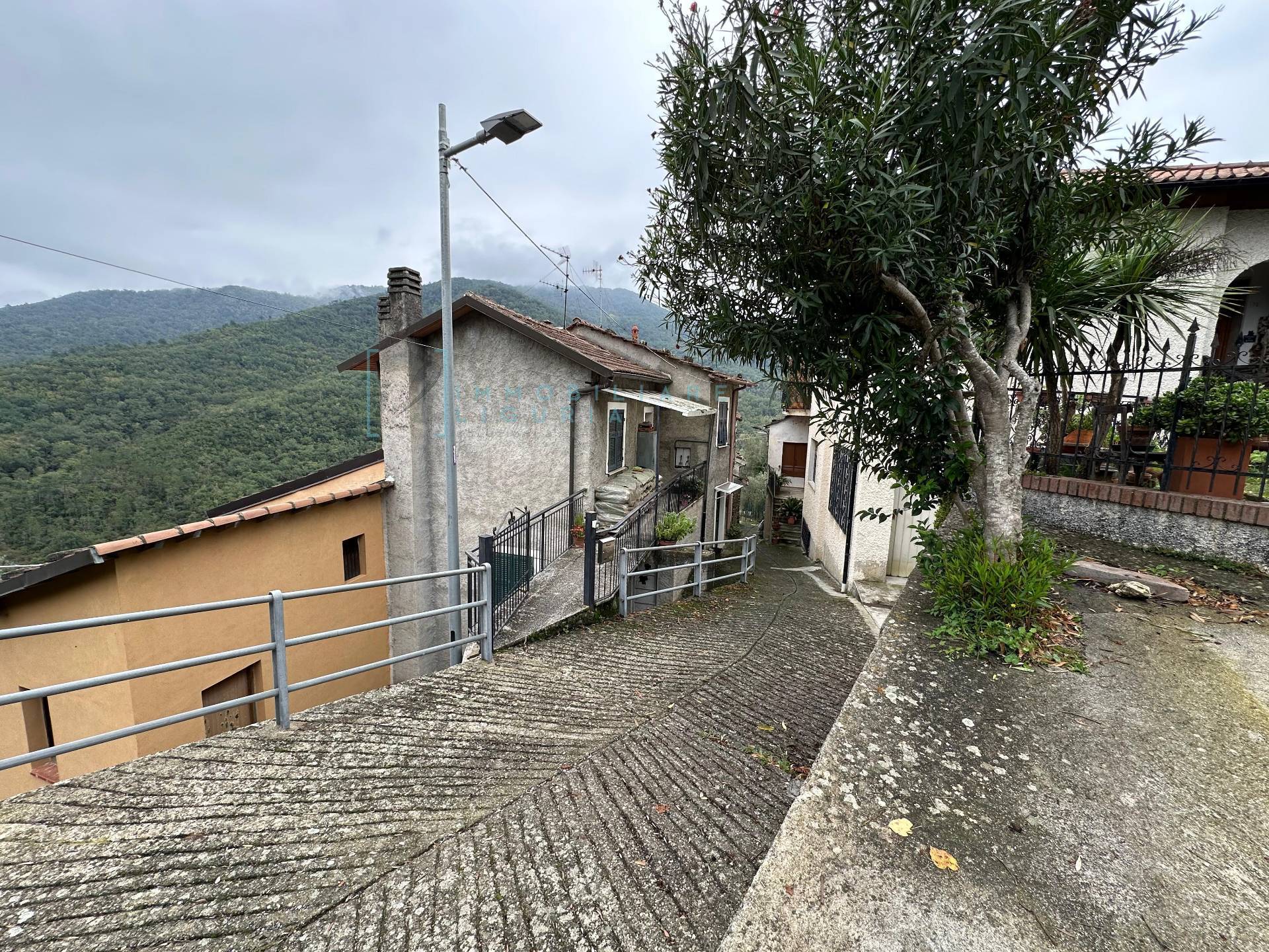 Rustico in vendita a Casanova Lerrone