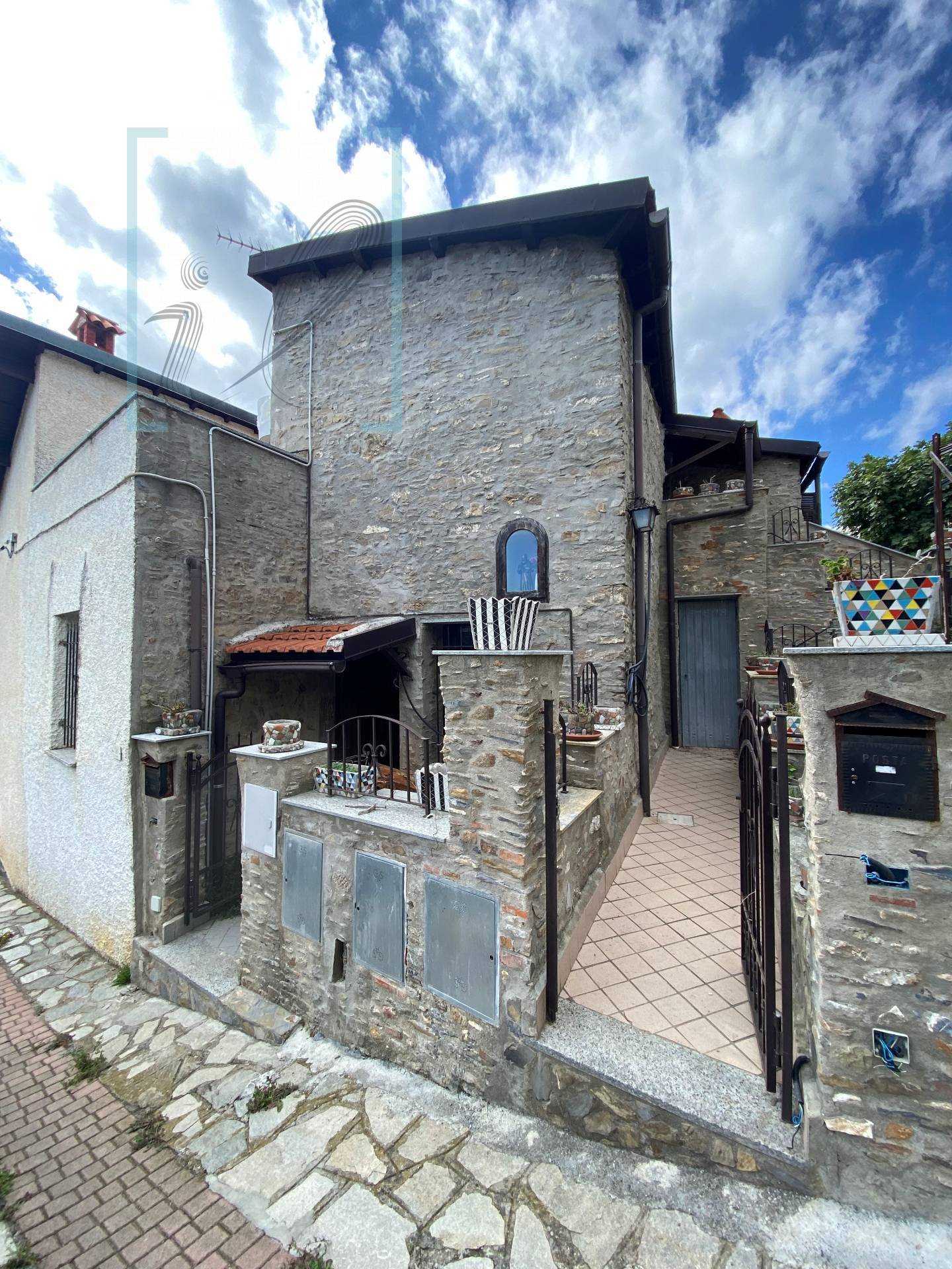 Rustico in vendita a Onzo