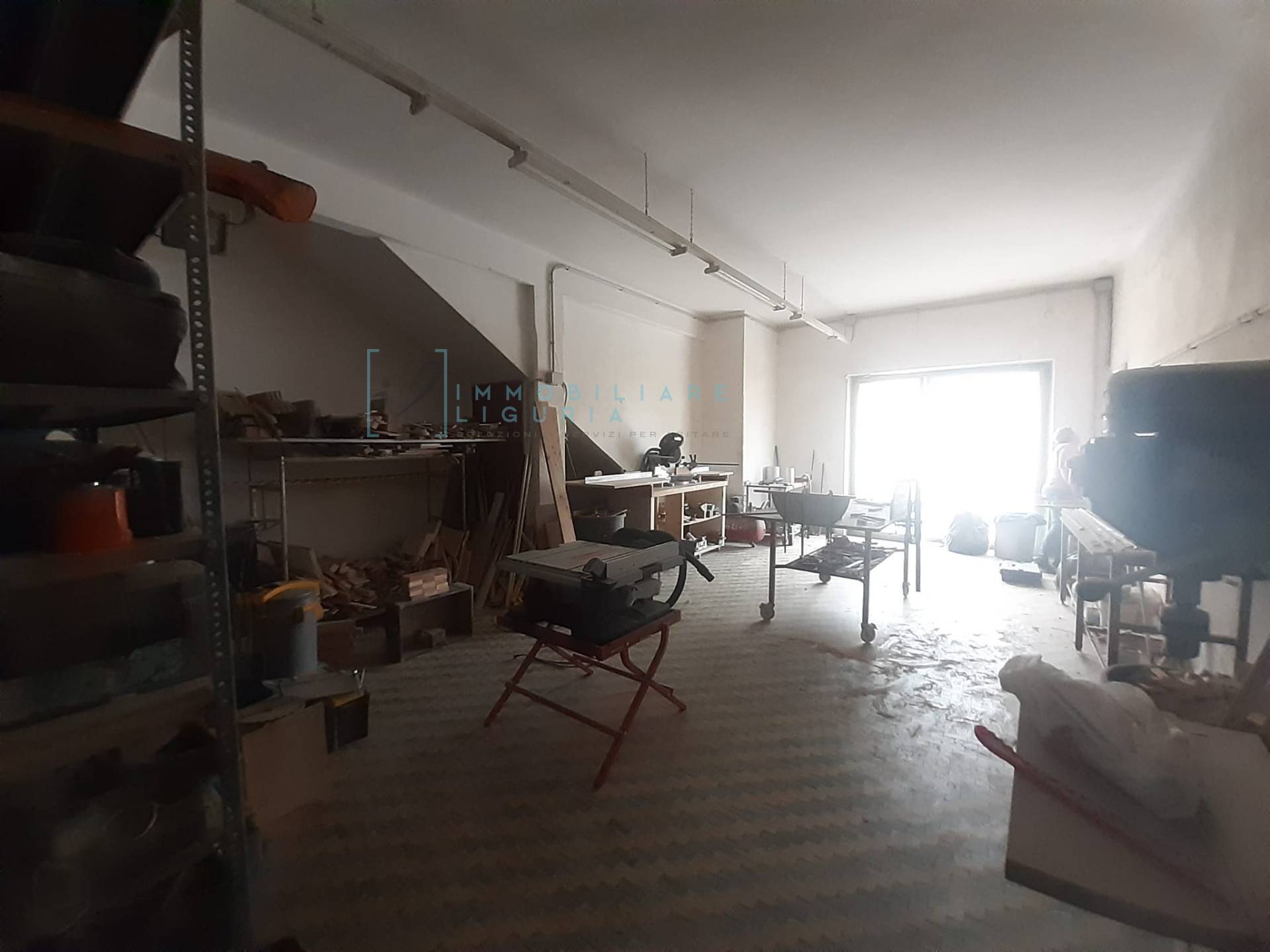 Locale commerciale in vendita a Ortovero