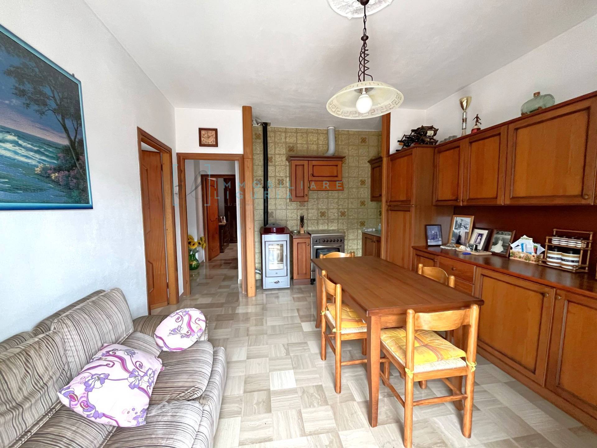 Appartamento in vendita a Cosio d'Arroscia