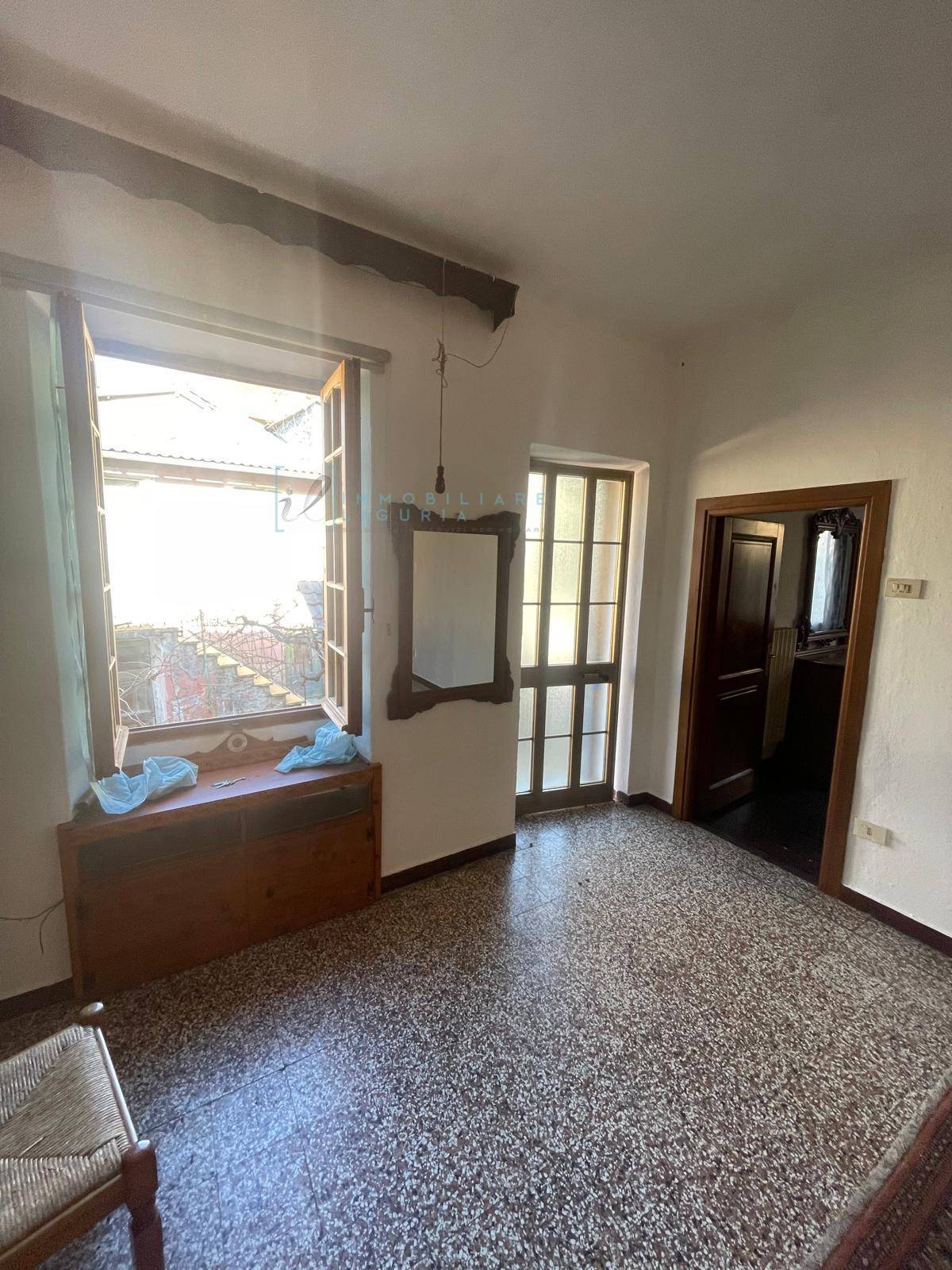 Rustico in vendita a Pieve di Teco, Moano