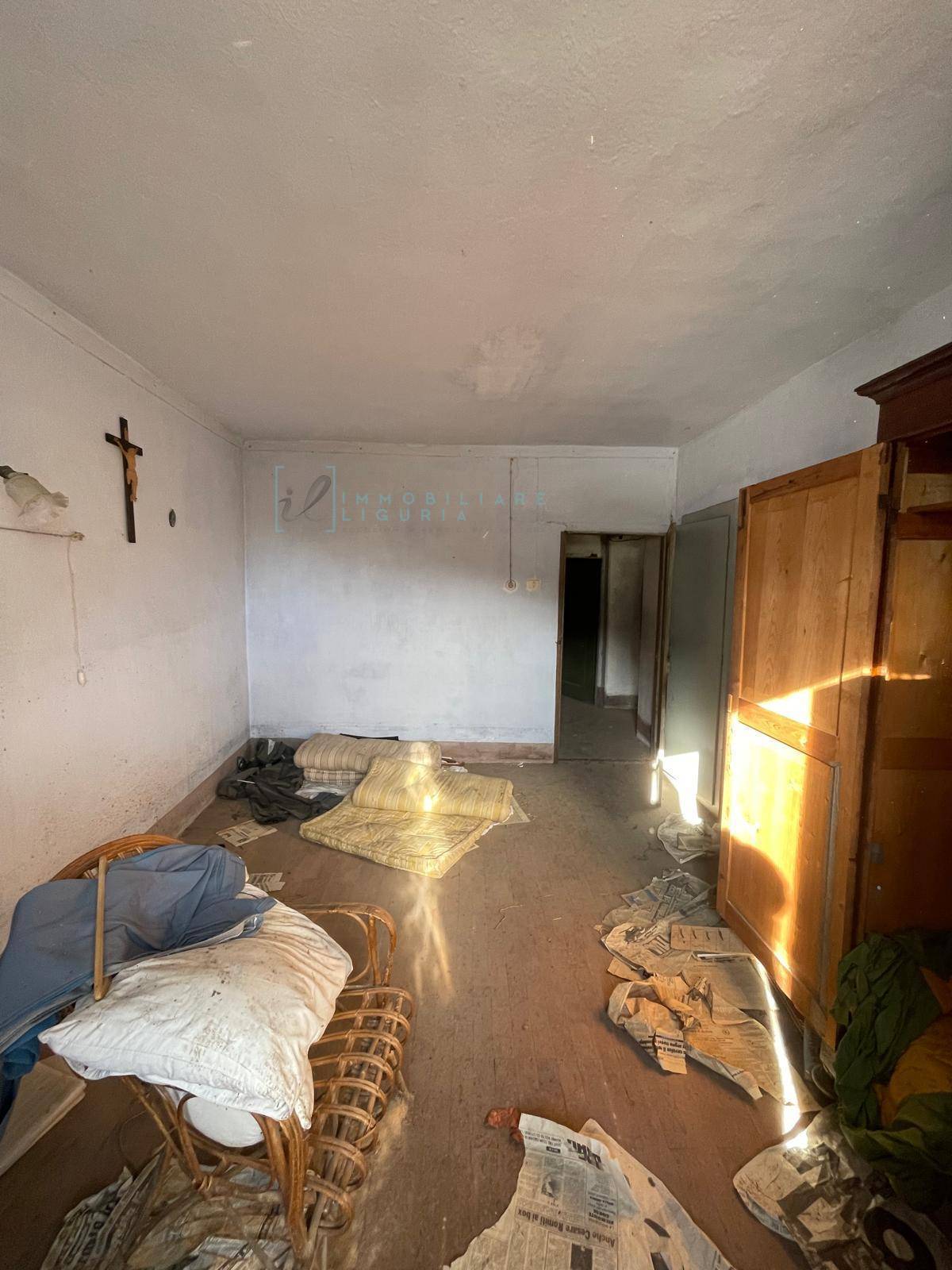 Rustico in vendita a Pornassio, Ponti