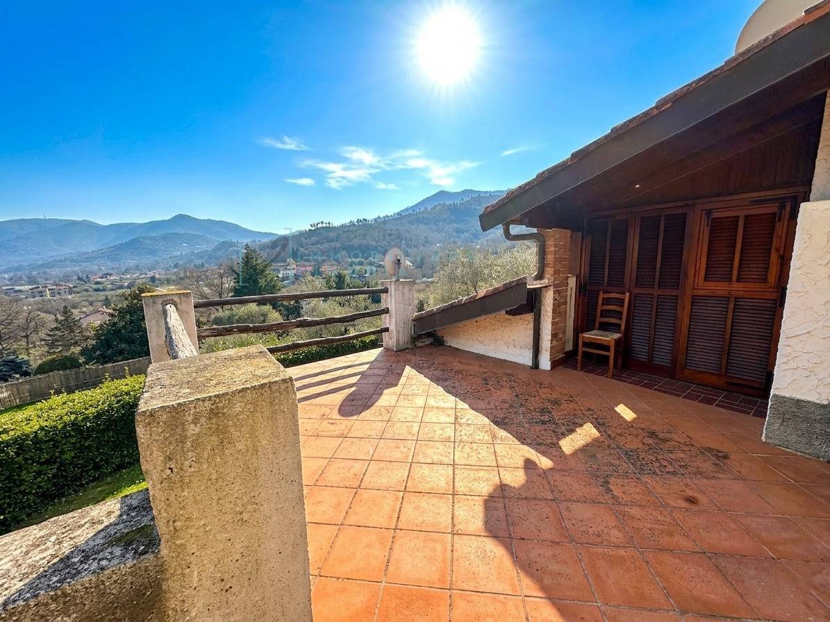 Villa in vendita a Garlenda